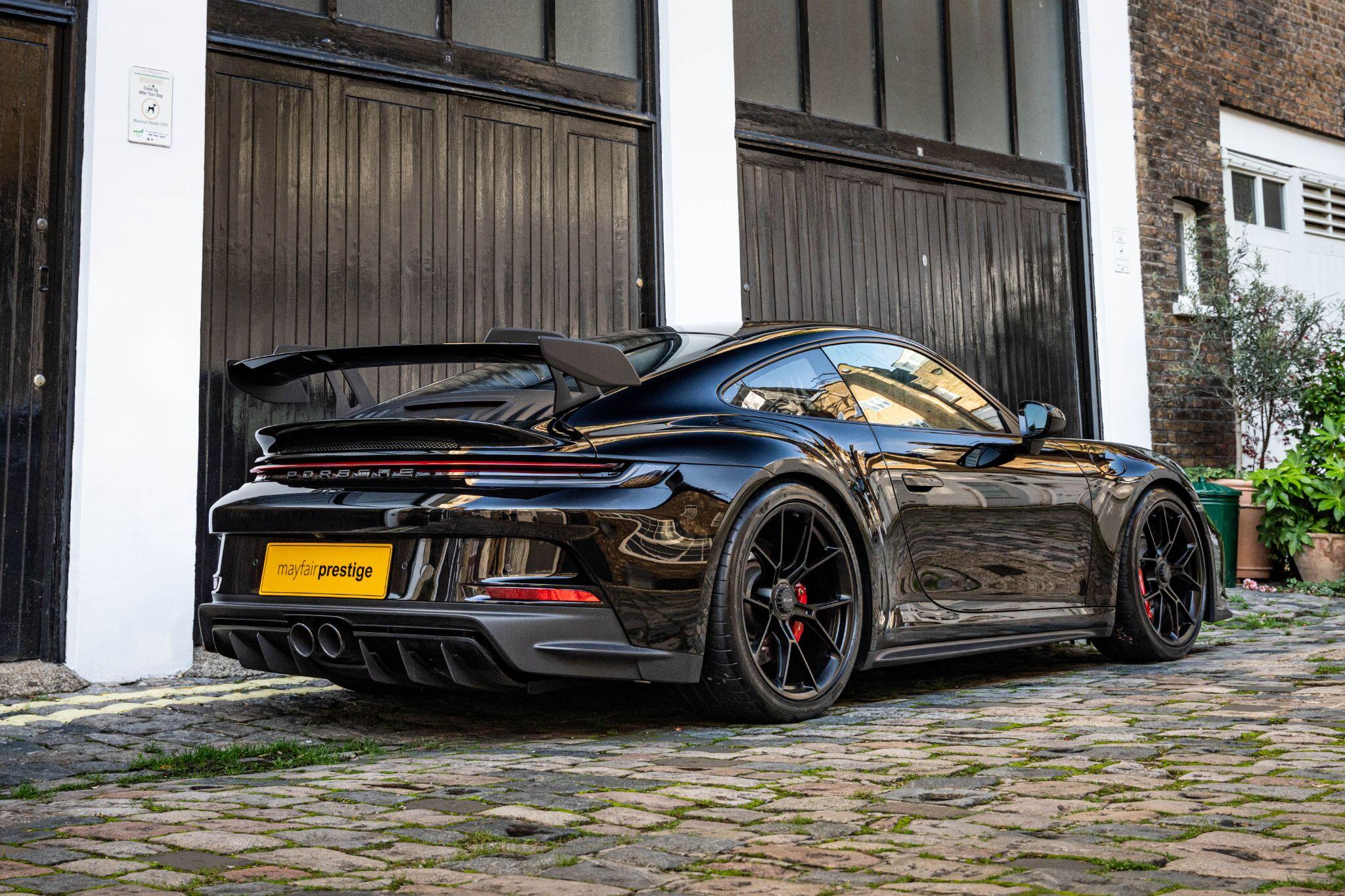 Porsche 911 view 20