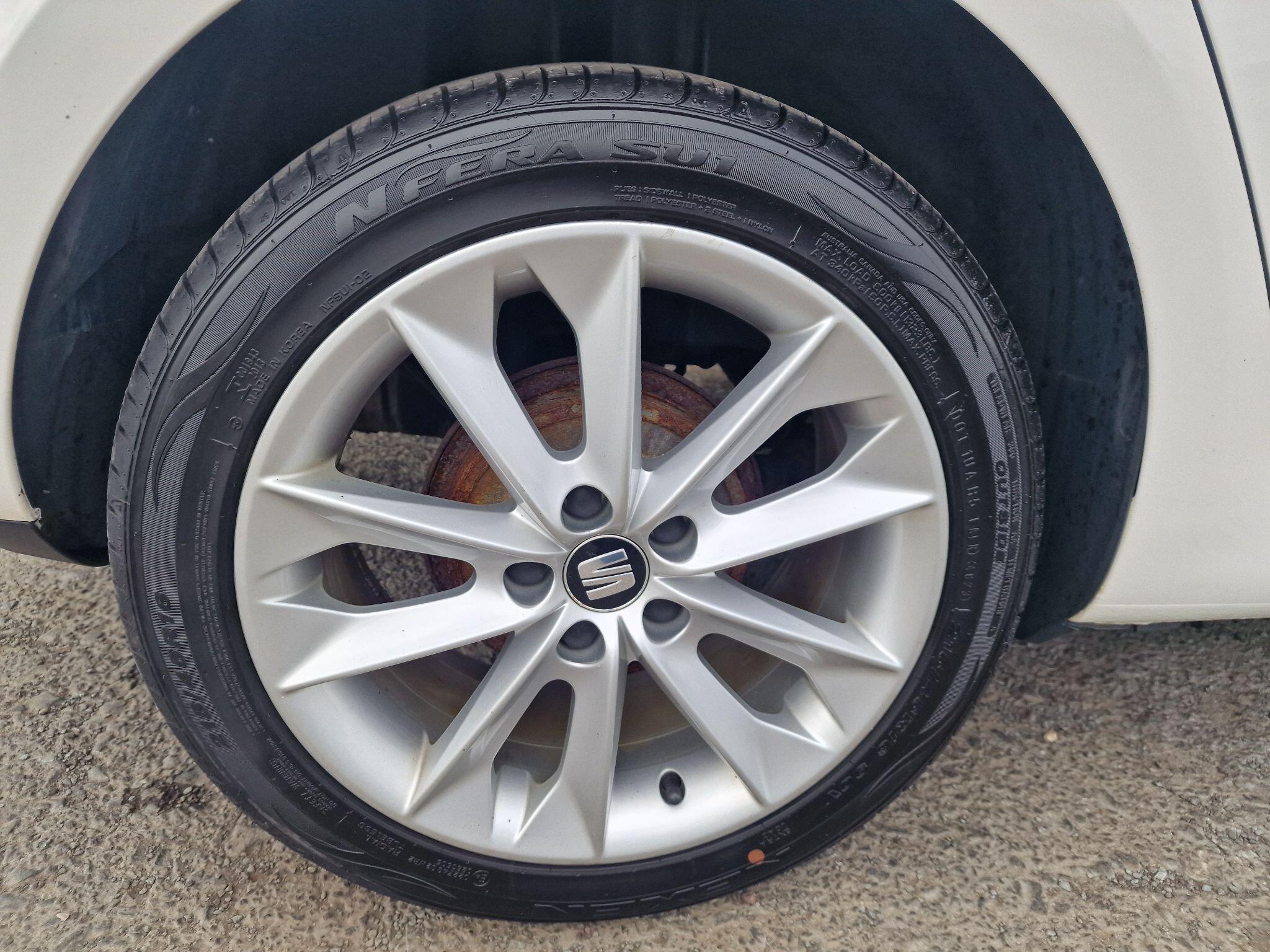 SEAT Ibiza view 40