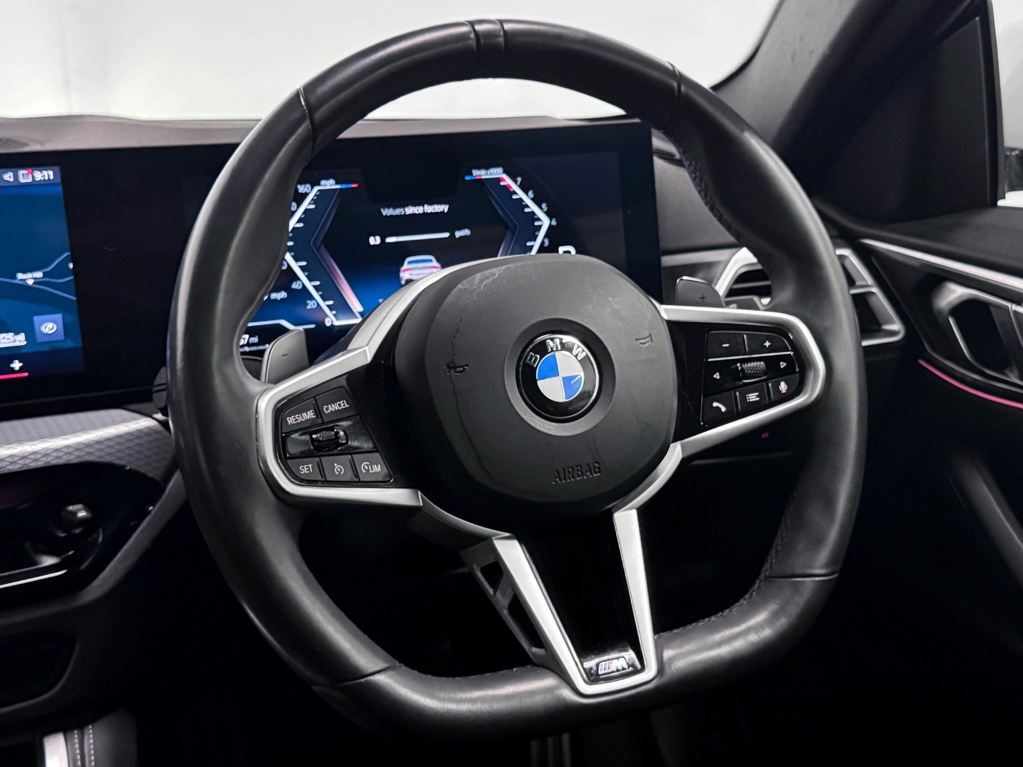 BMW 4 Series view 18