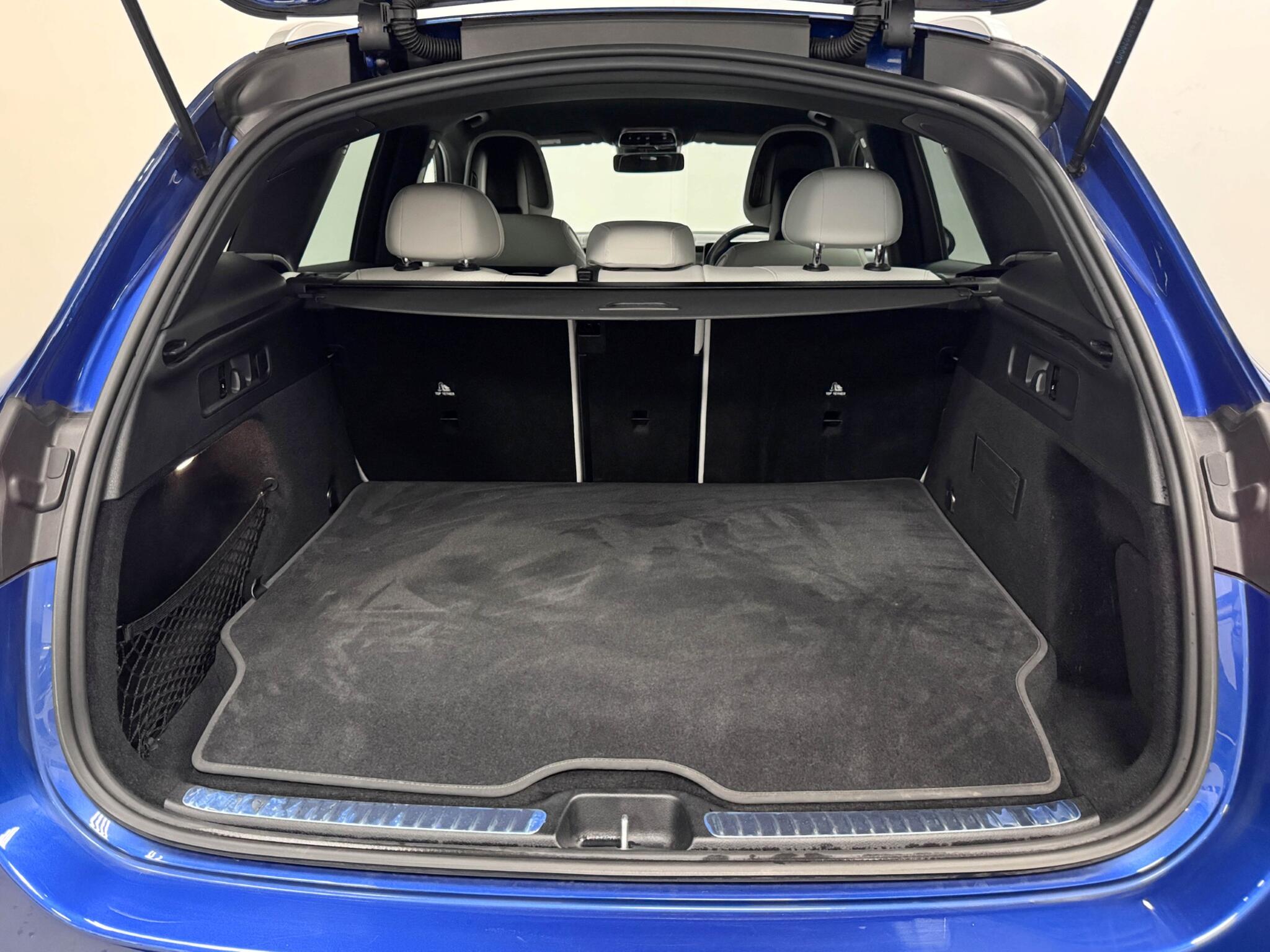 Mercedes-Benz GLC view 21