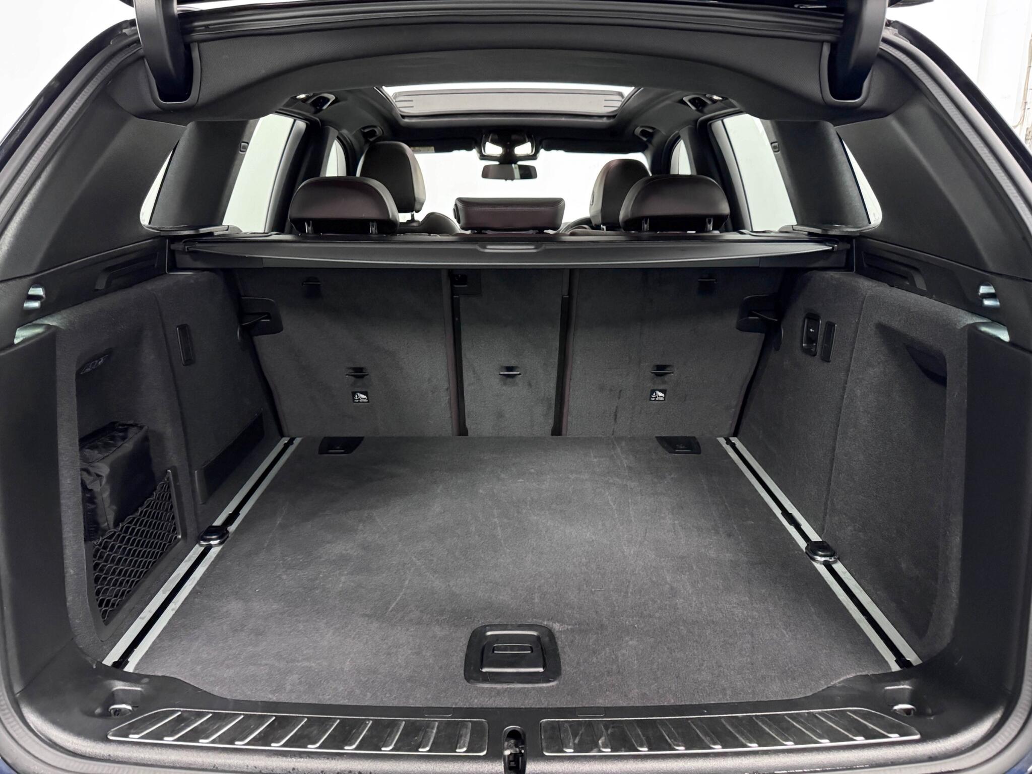 BMW X3 view 7