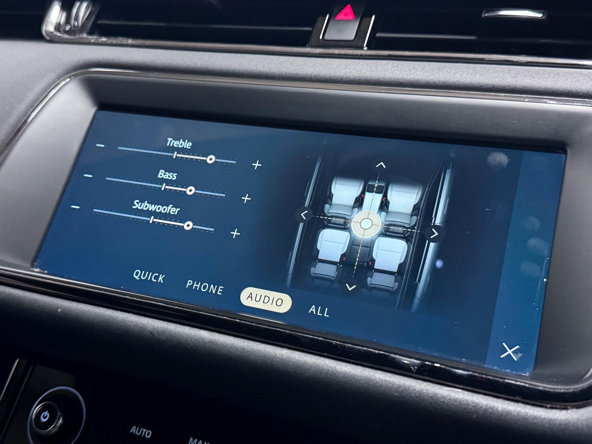 Land Rover Range Rover Evoque view 45