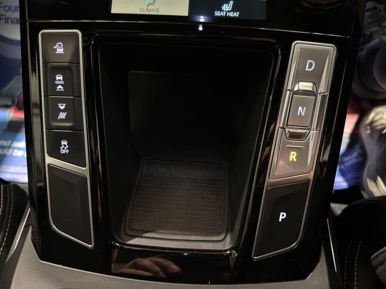 Jaguar I-Pace view 30