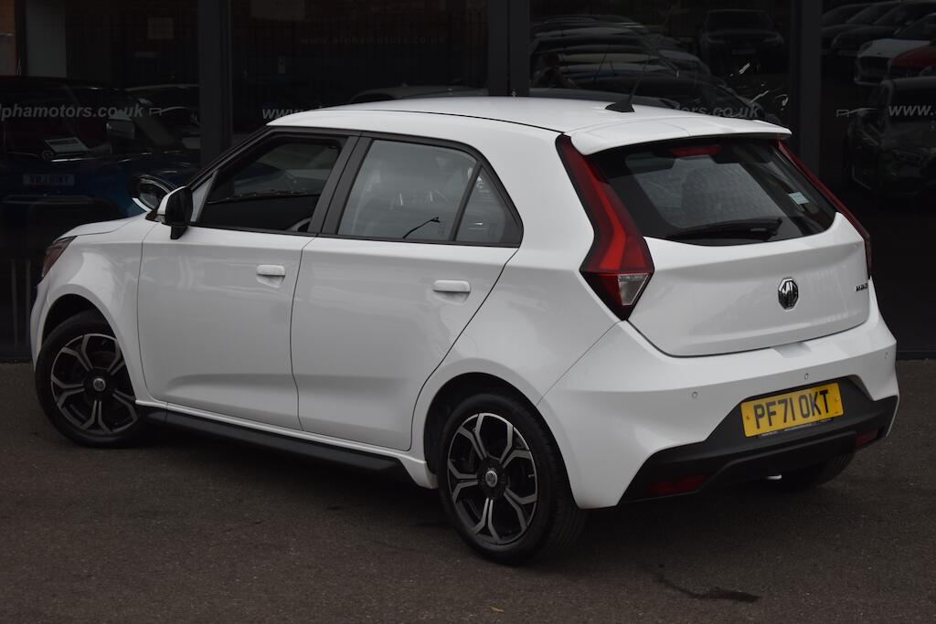 MG MG3 view 2