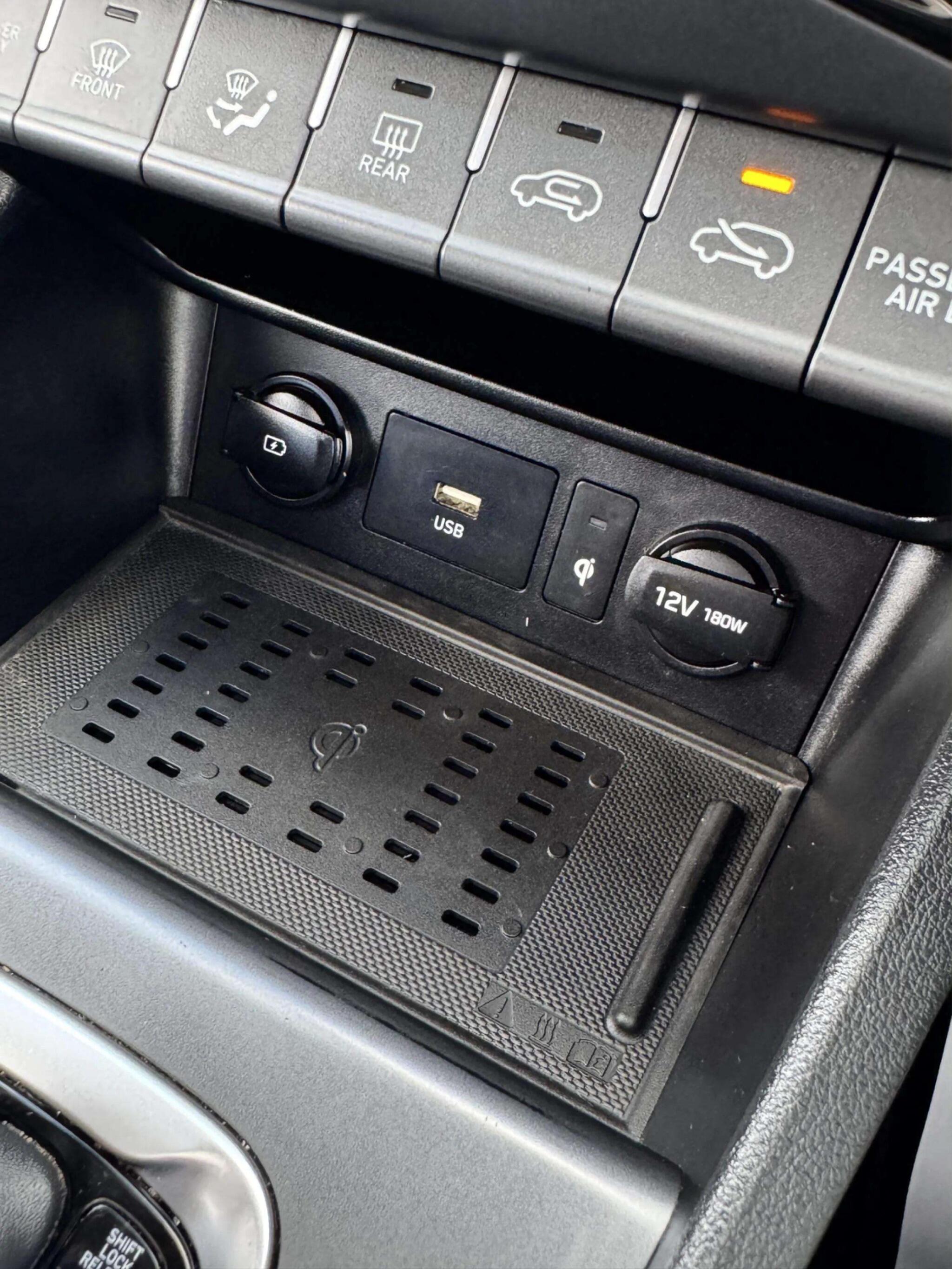 Hyundai Kona view 60
