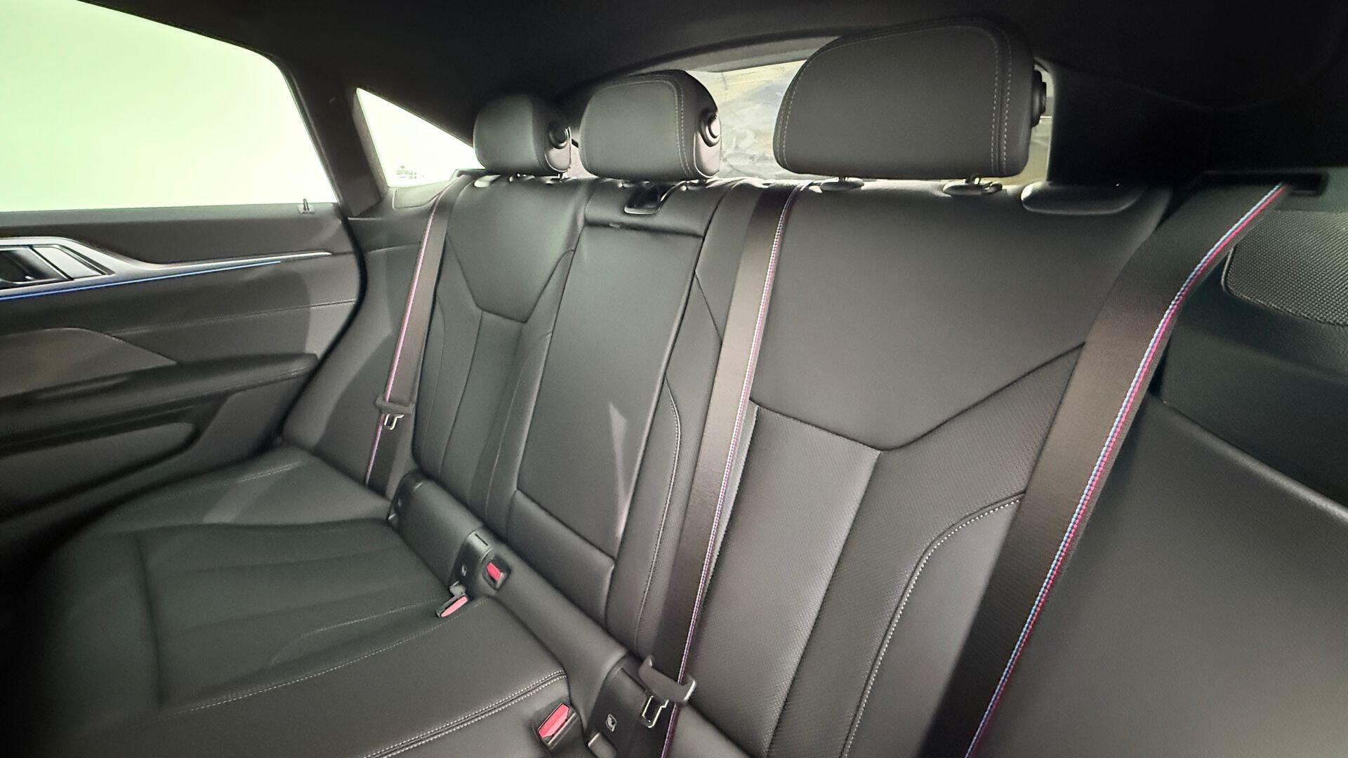BMW i4 view 12