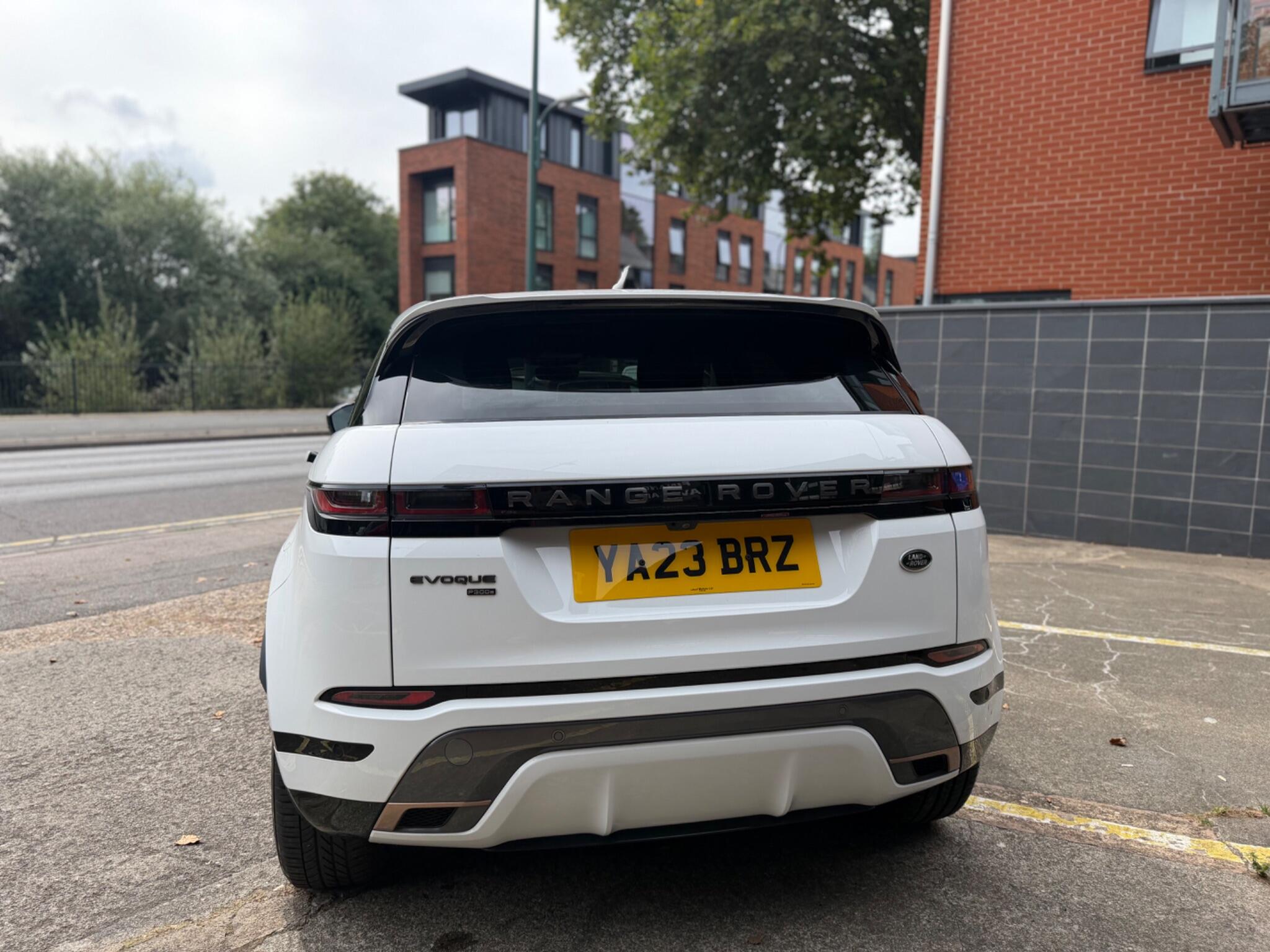 Land Rover Range Rover Evoque view 10
