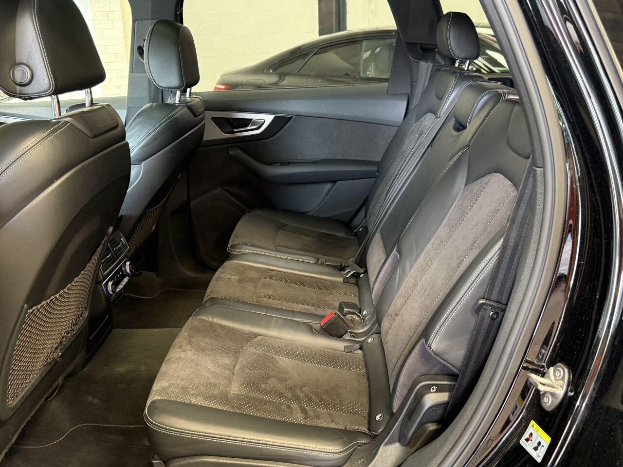 Audi Q7 view 63