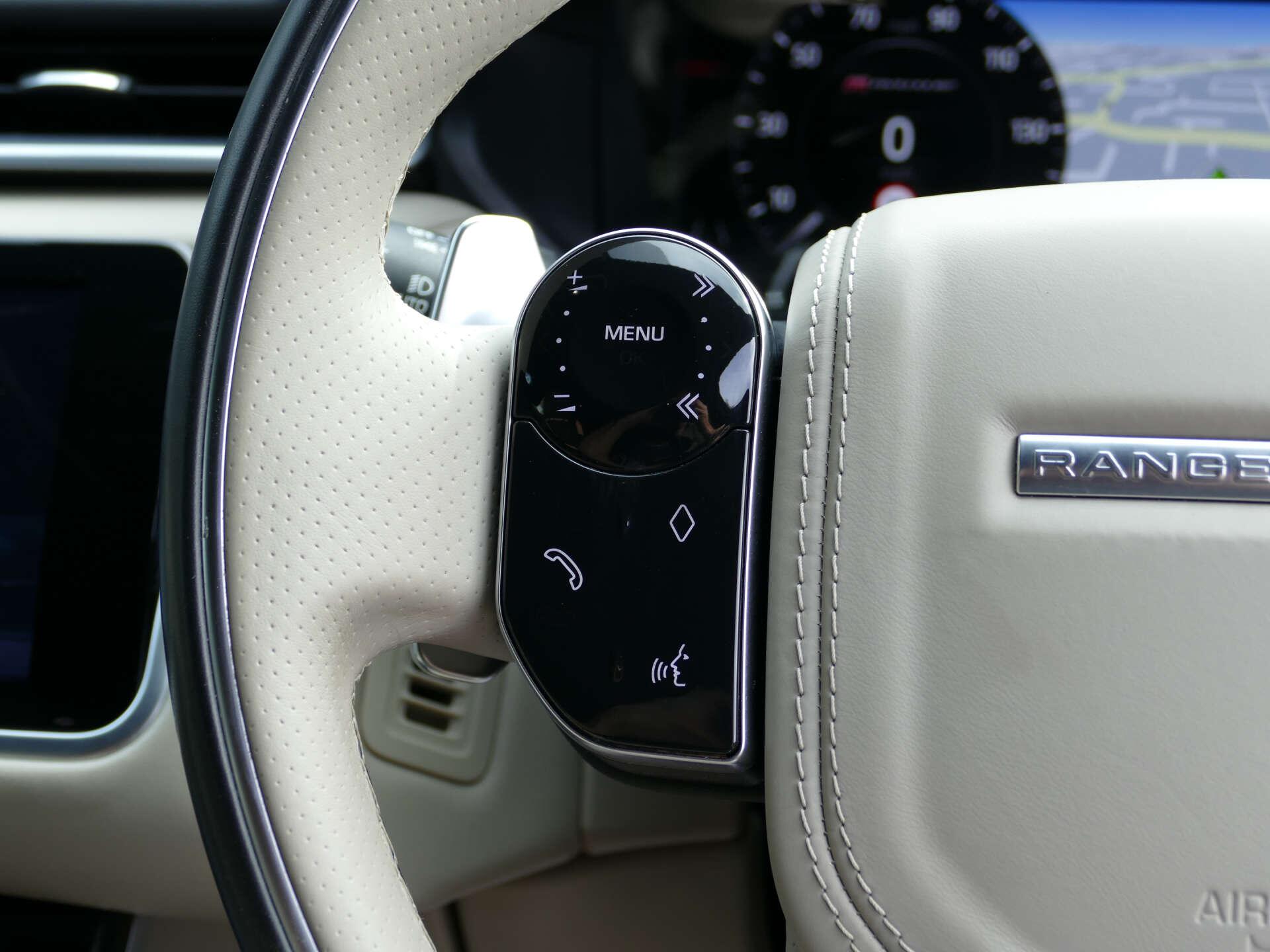 Land Rover Range Rover Velar view 37