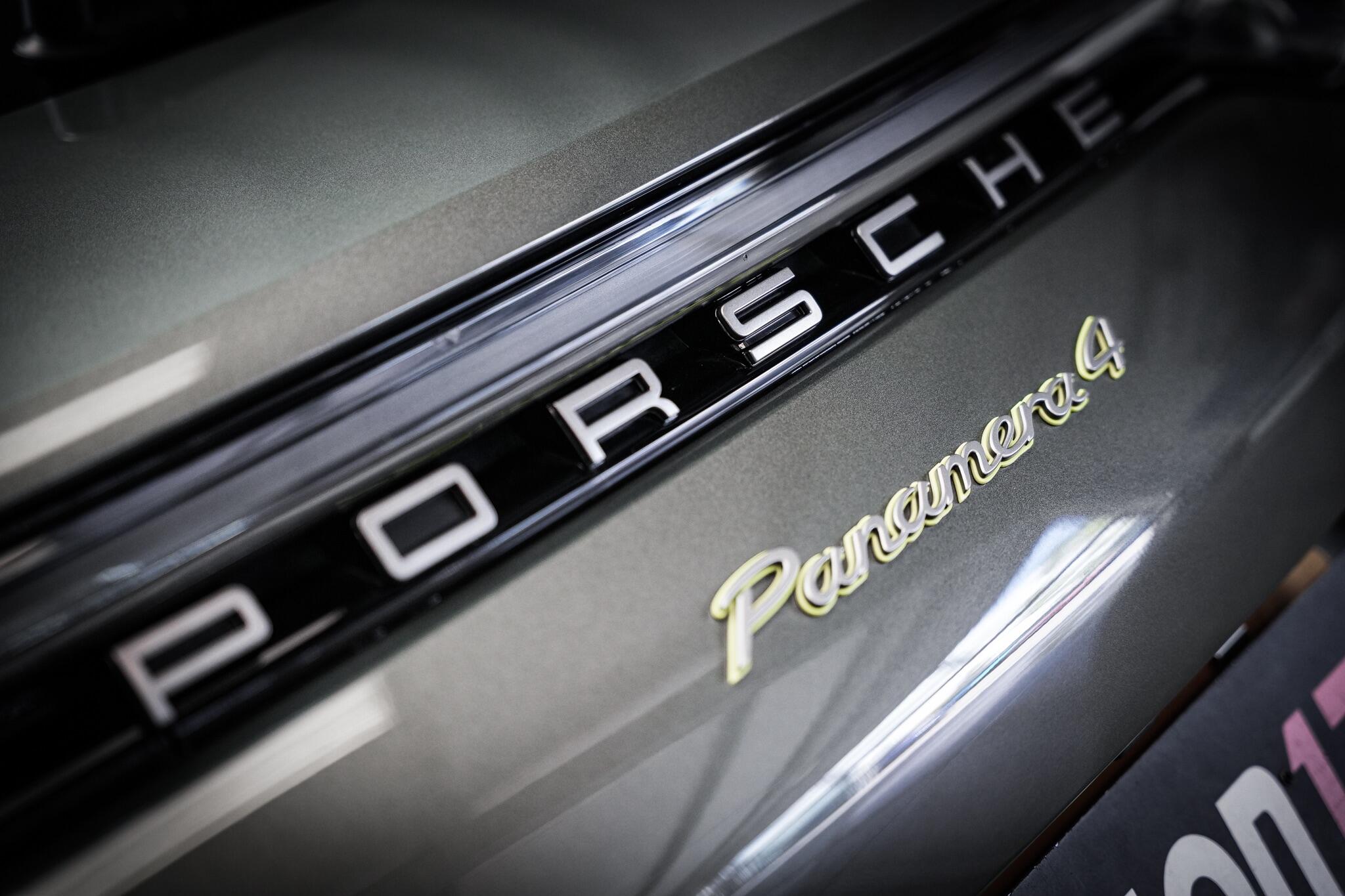 Porsche Panamera view 38