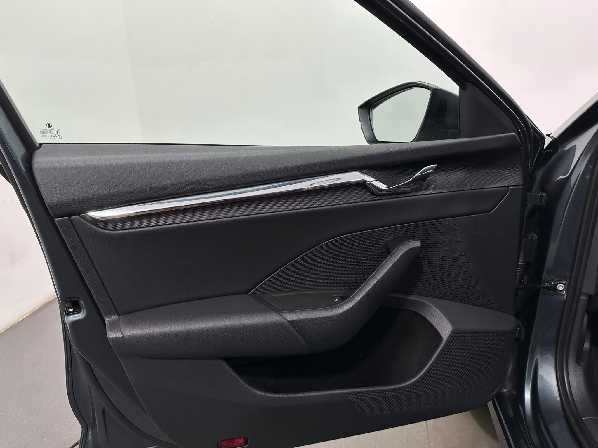 Skoda Octavia view 37