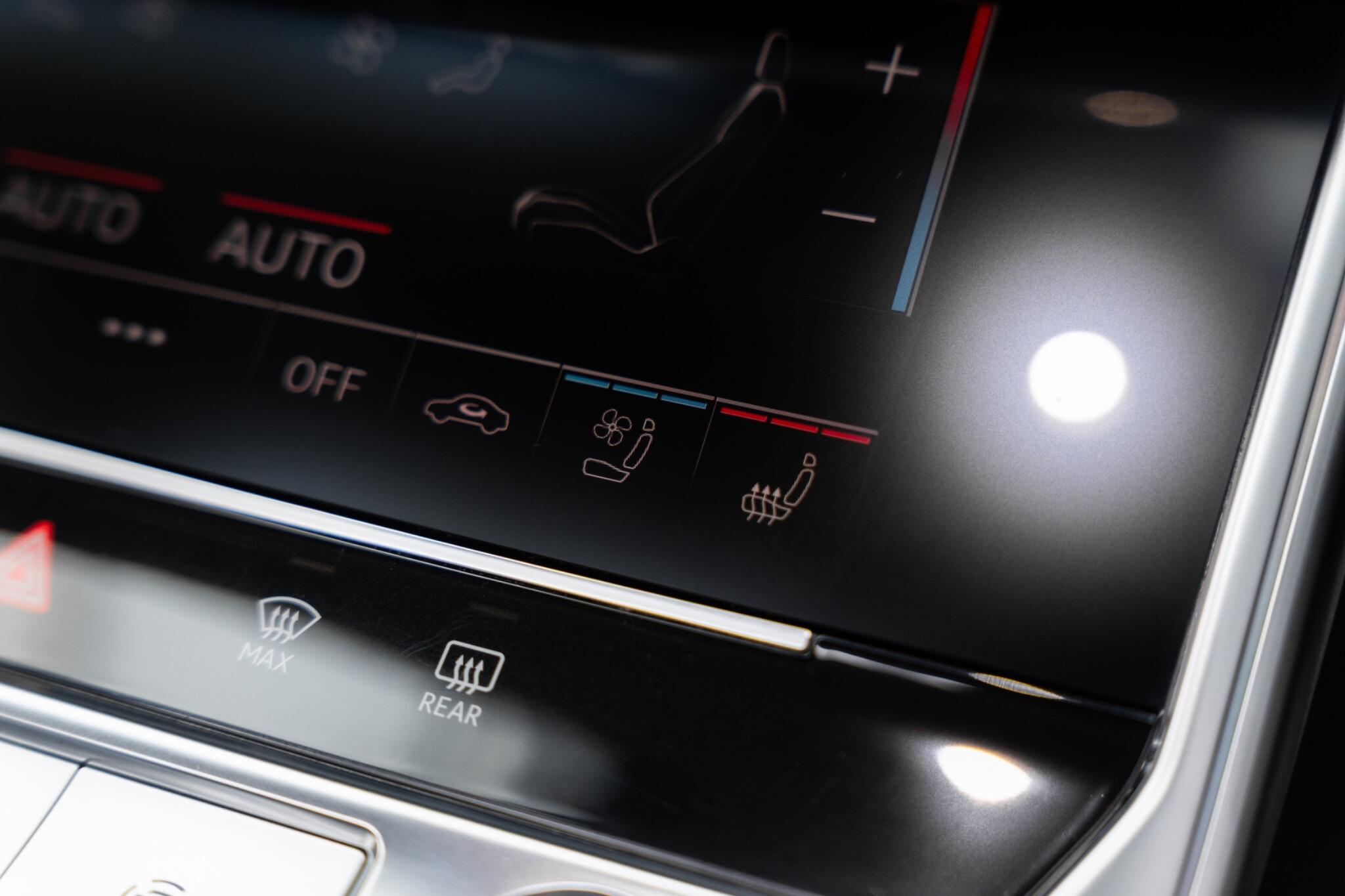 Audi RS7 view 13
