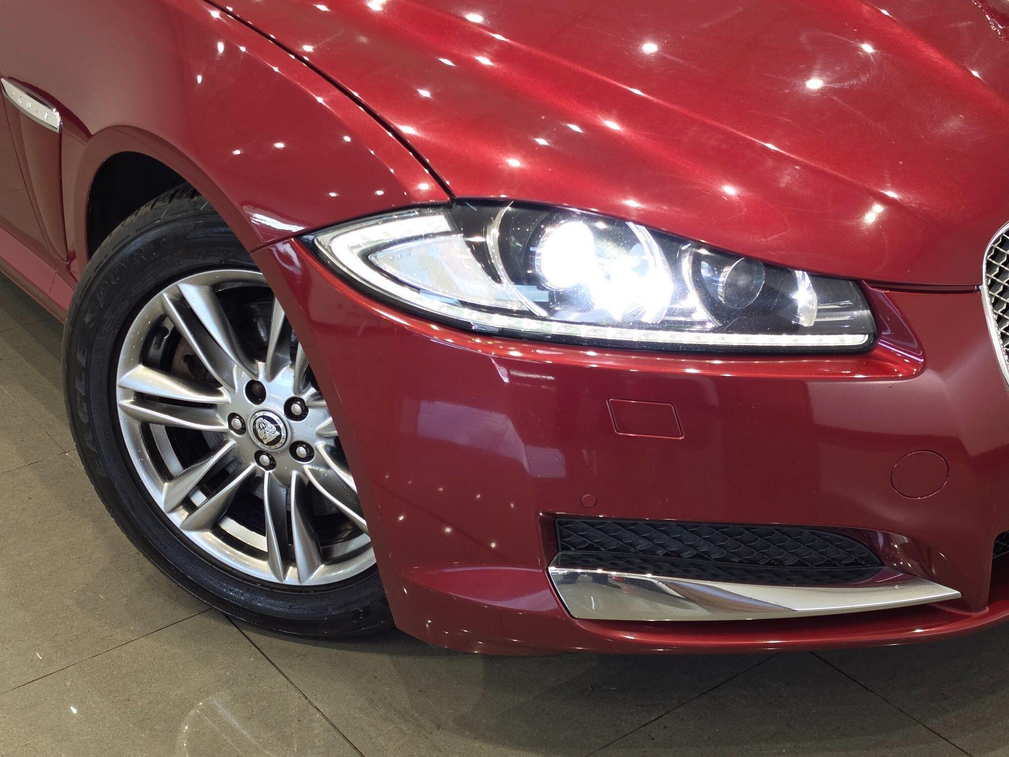 Jaguar XF view 62