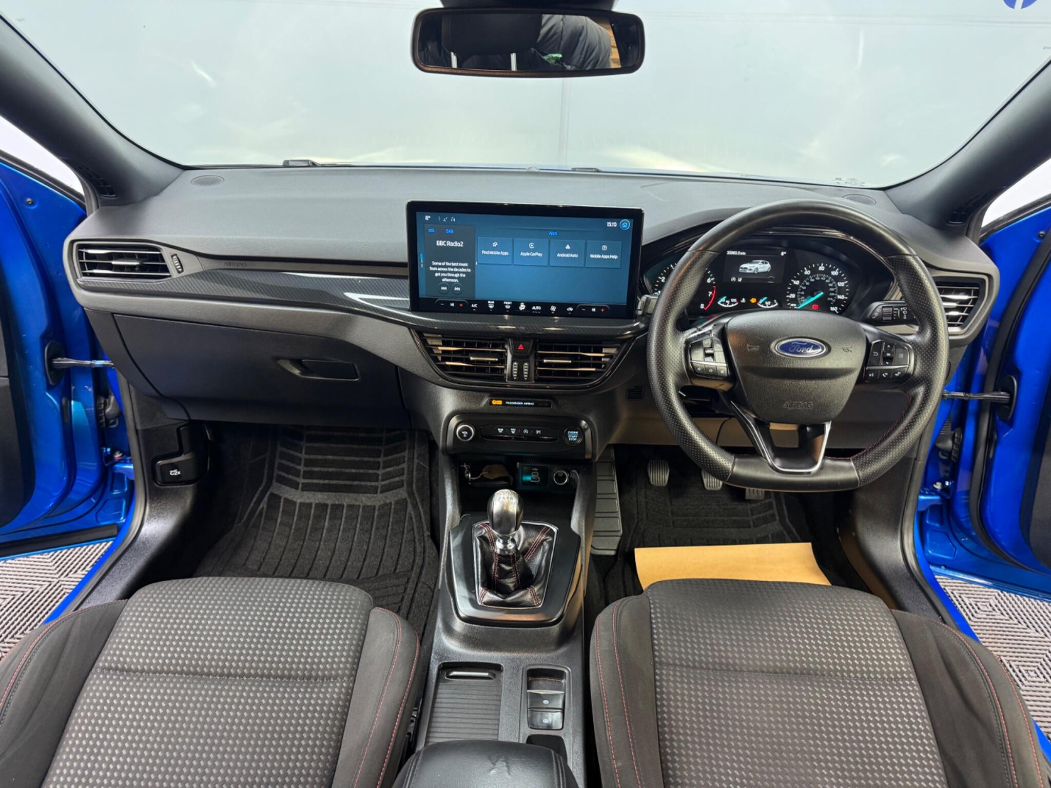 Ford Focus view 4