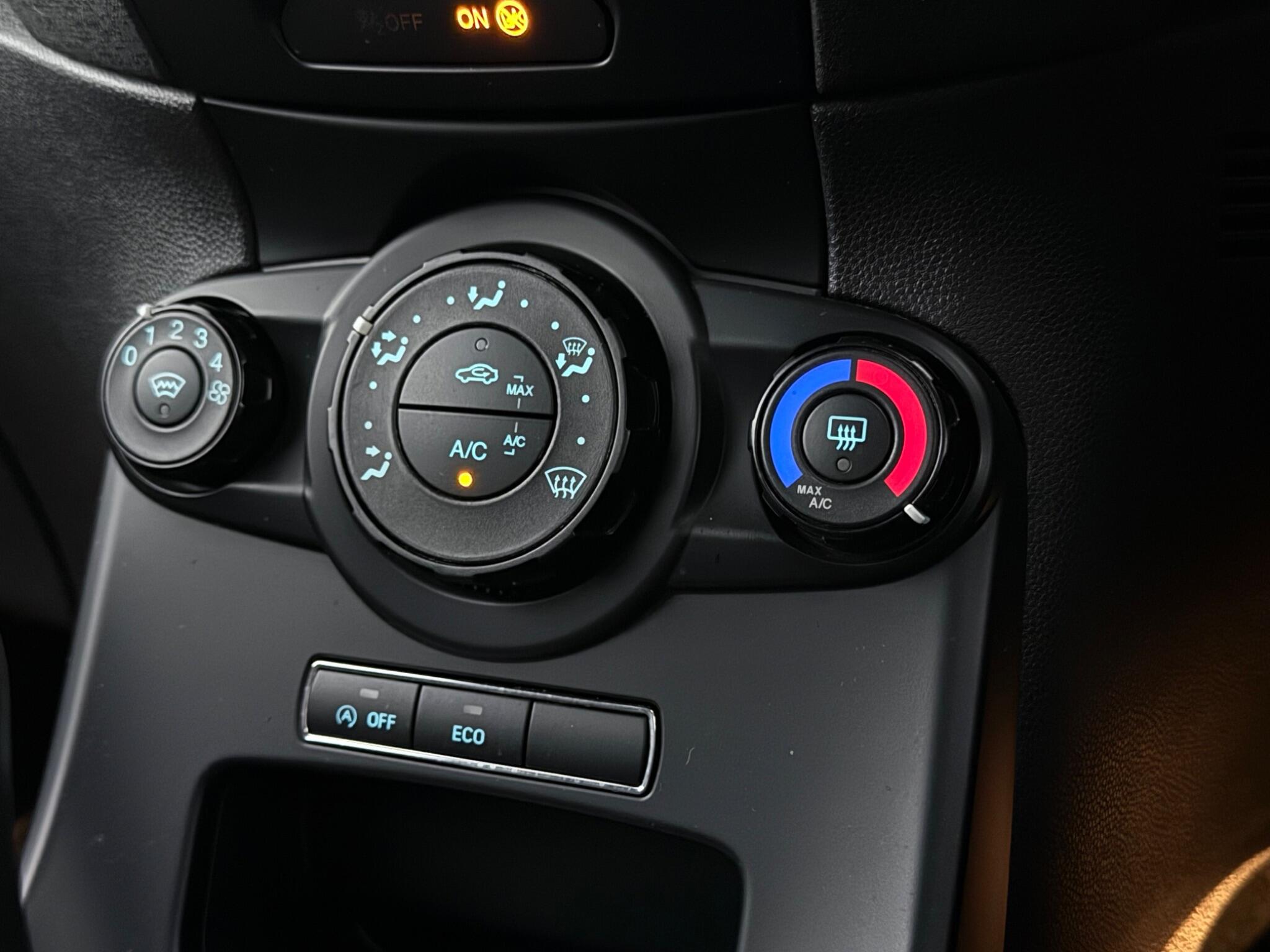 Ford Fiesta view 17