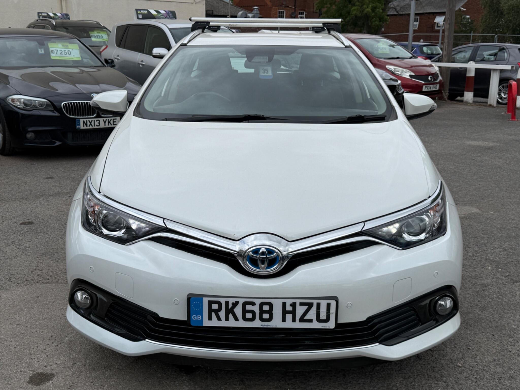 Toyota Auris - Image 6