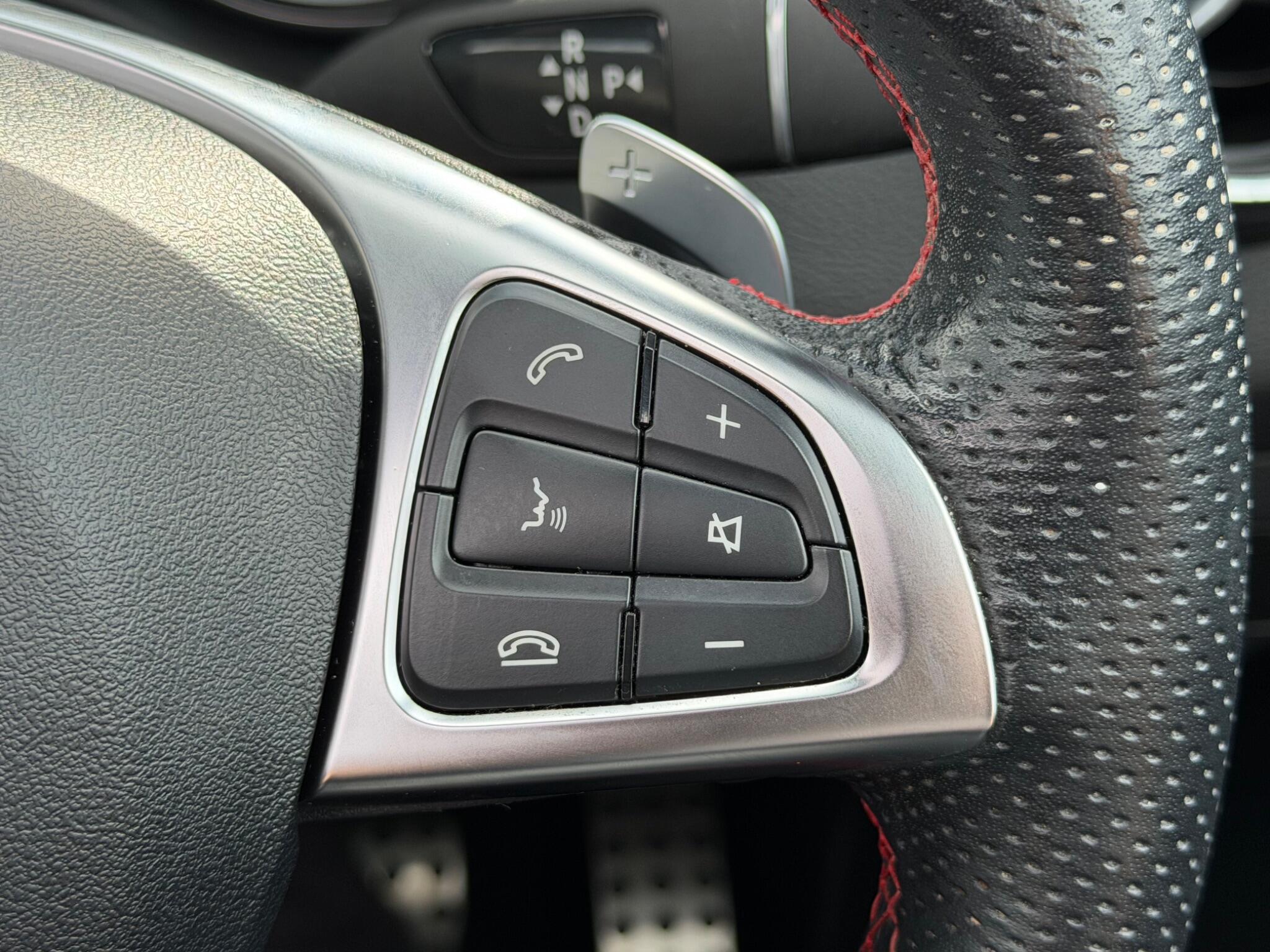 Mercedes-Benz Cla view 29