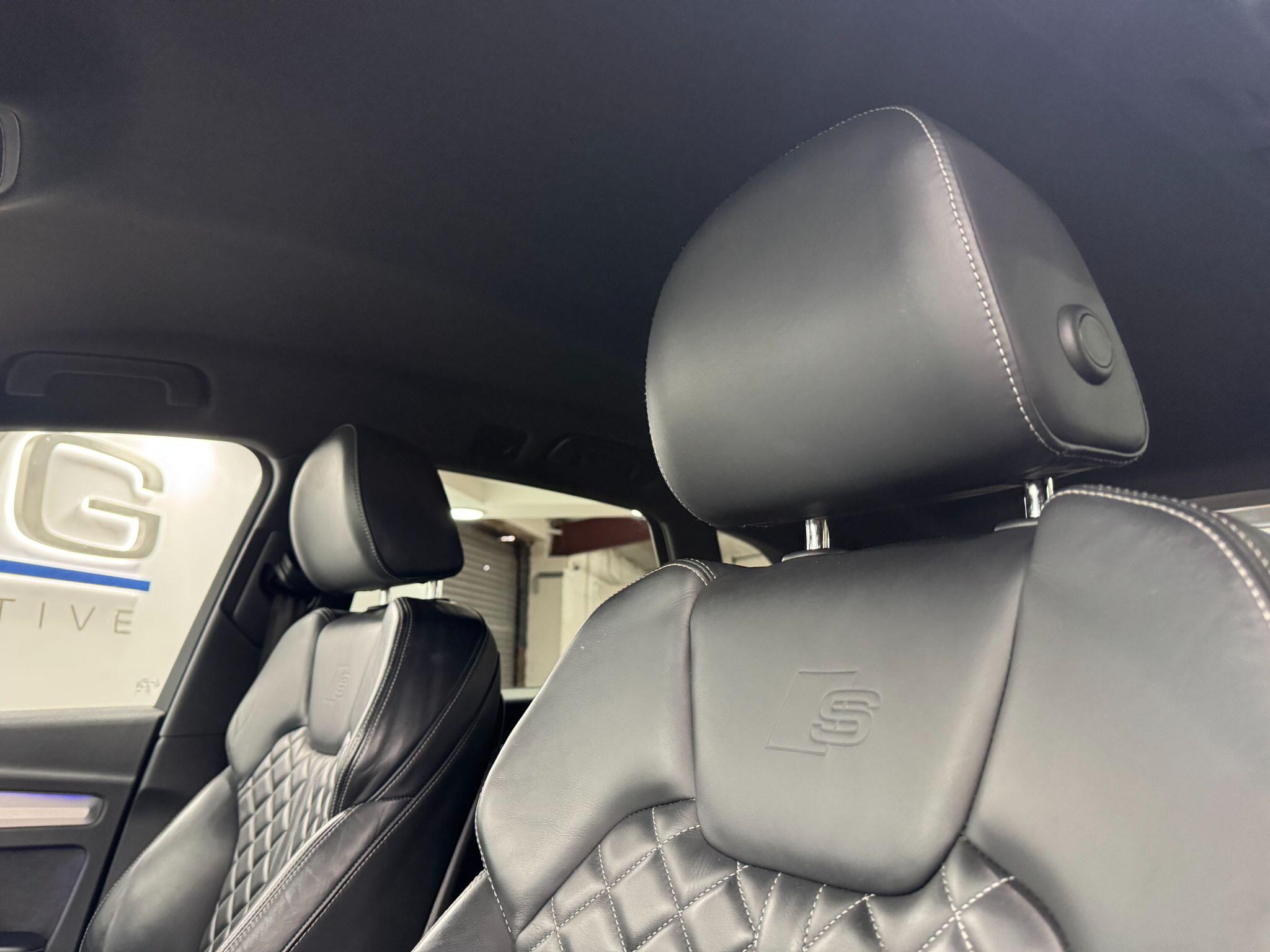 Audi SQ5 view 46
