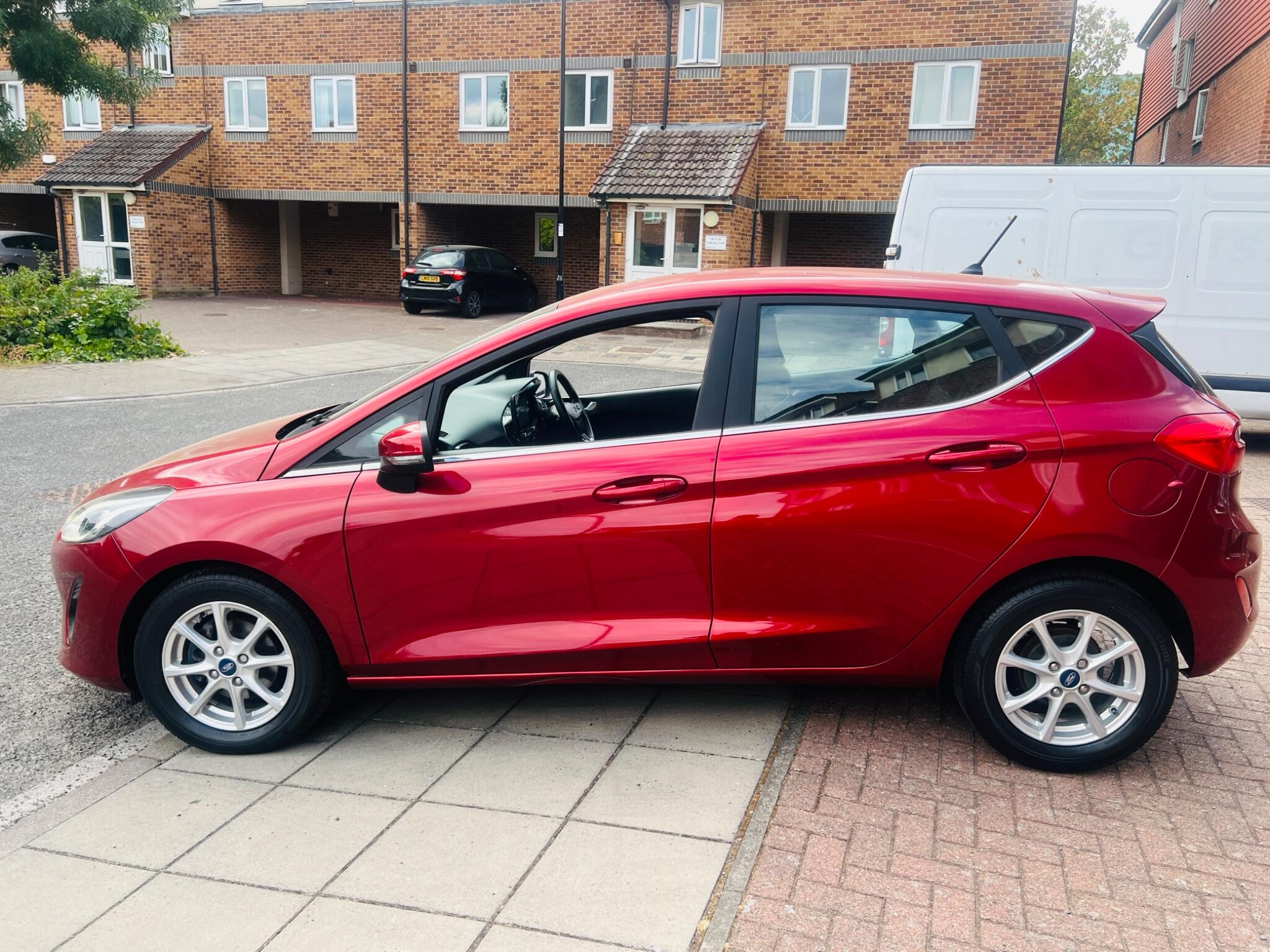 Ford Fiesta view 17