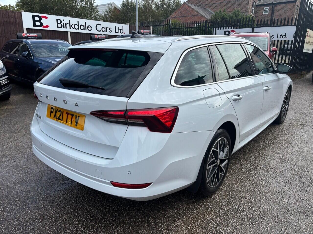 Skoda Octavia view 8