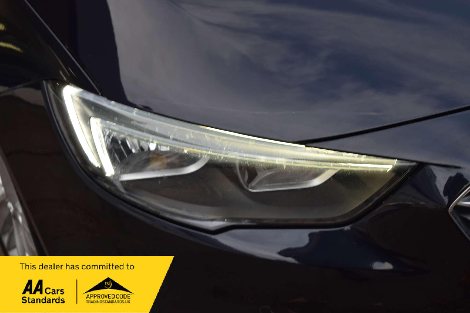 Vauxhall Insignia view 11