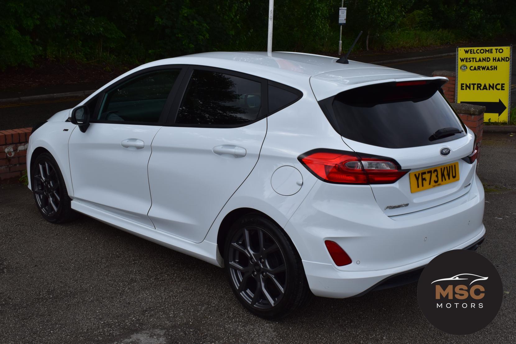 Ford Fiesta view 13