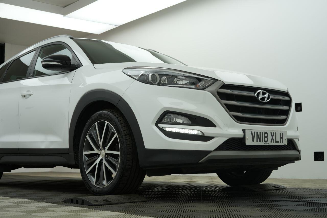 Hyundai Tucson view 3