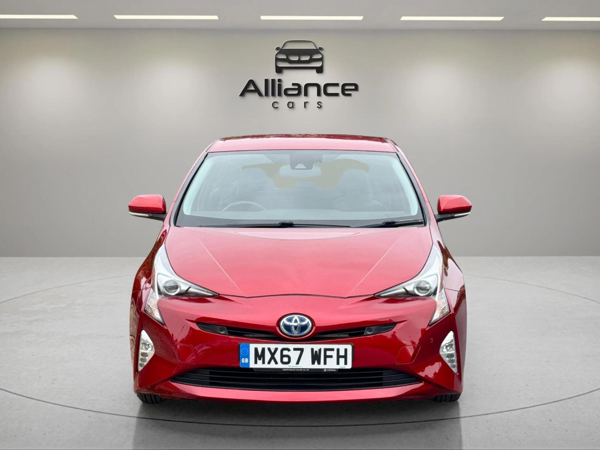 Toyota Prius view 24