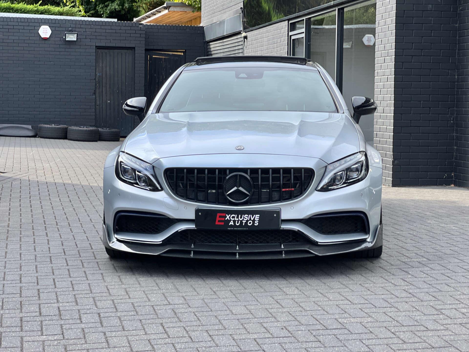 Mercedes-Benz C Class view 11