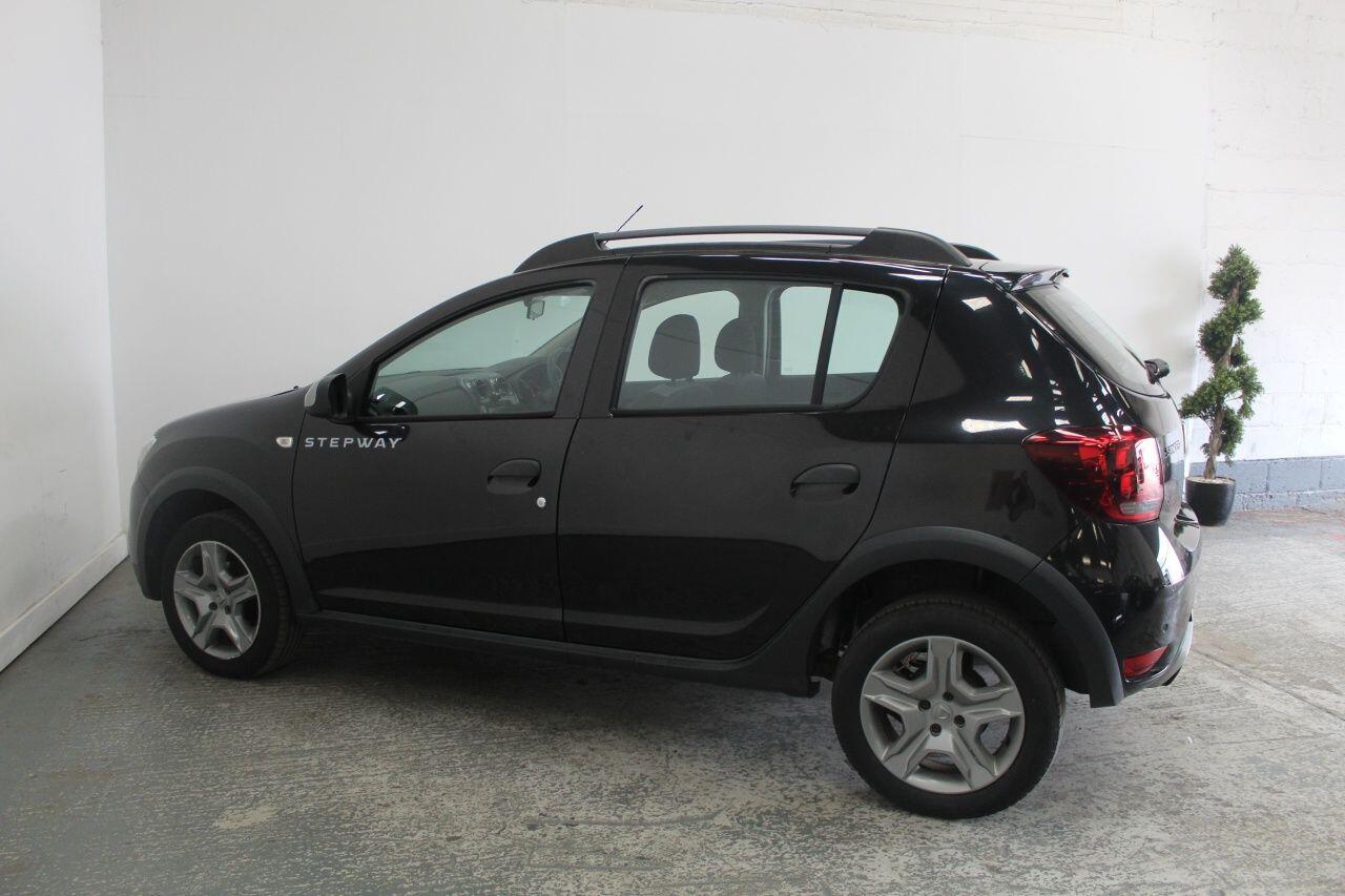 Dacia Sandero view 10