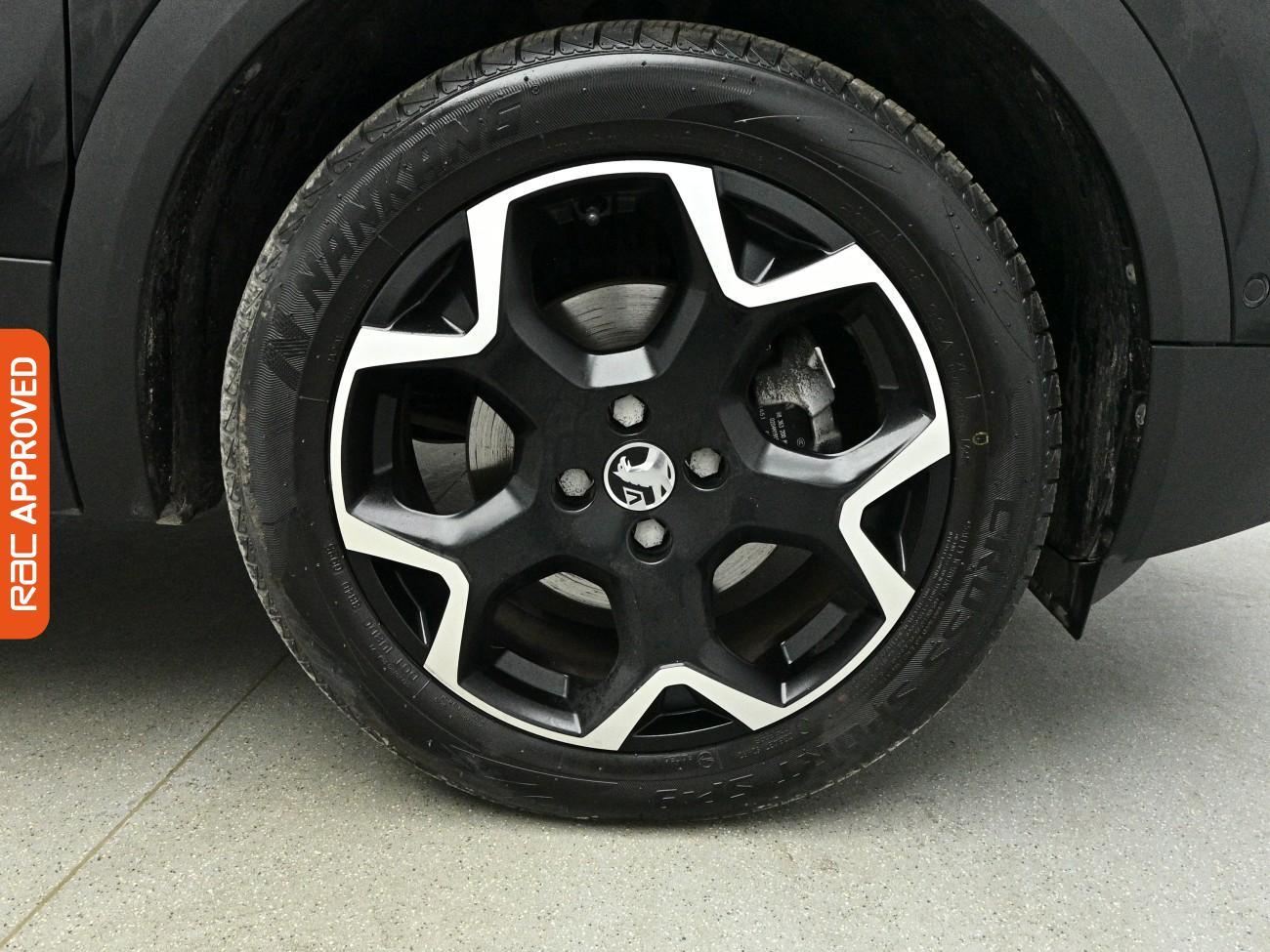 Vauxhall Mokka Electric view 15