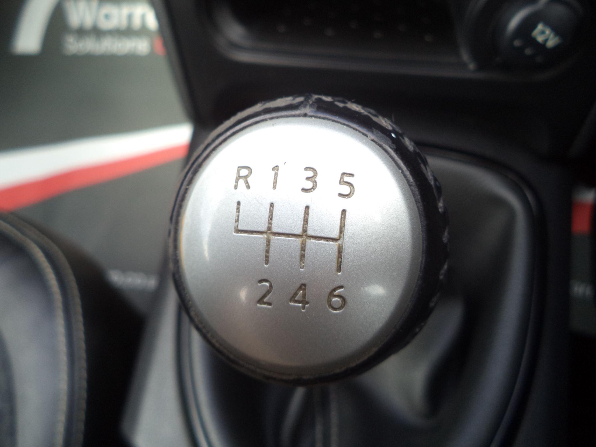 Nissan Qashqai view 48