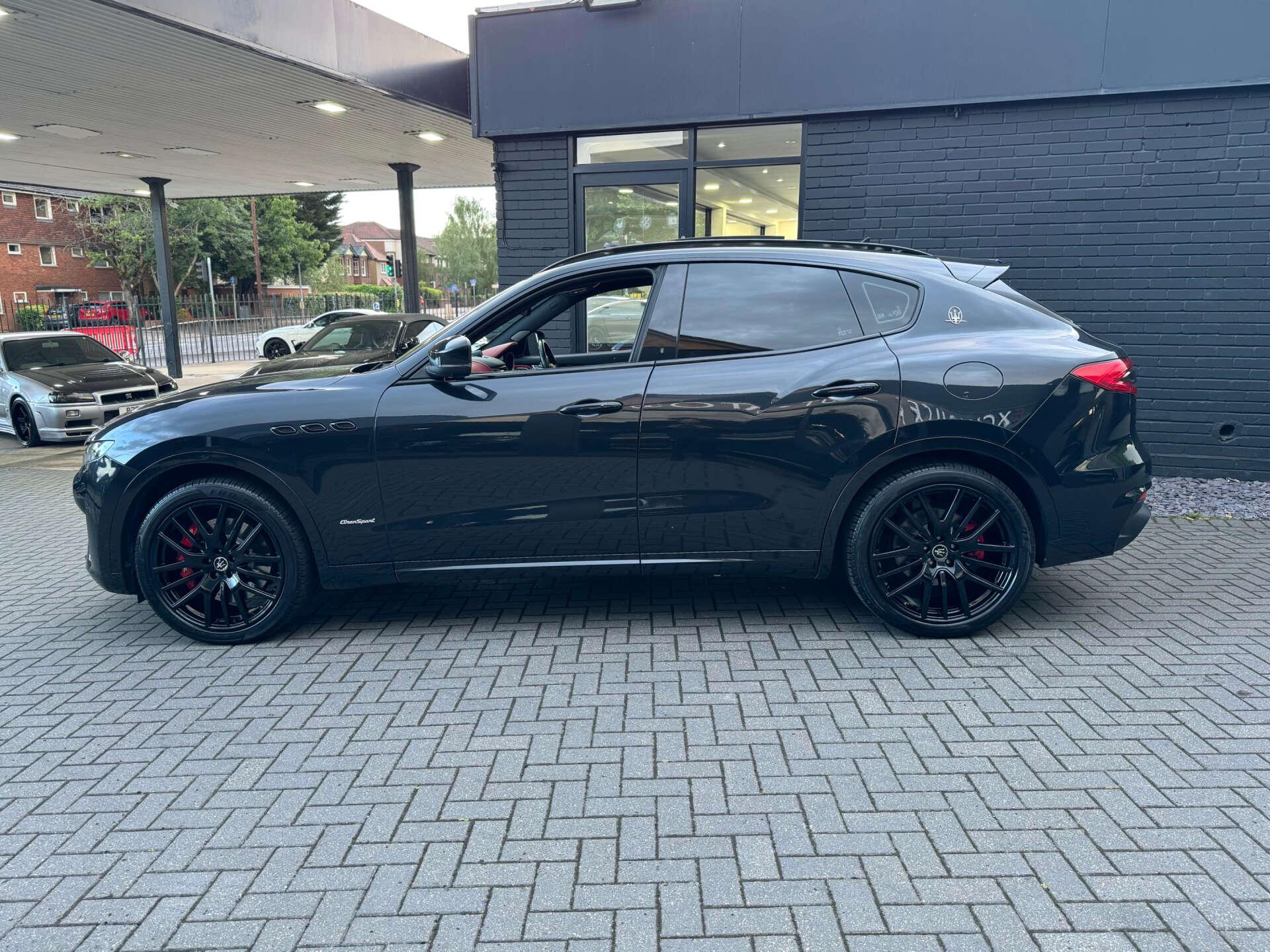 Maserati Gransport view 5