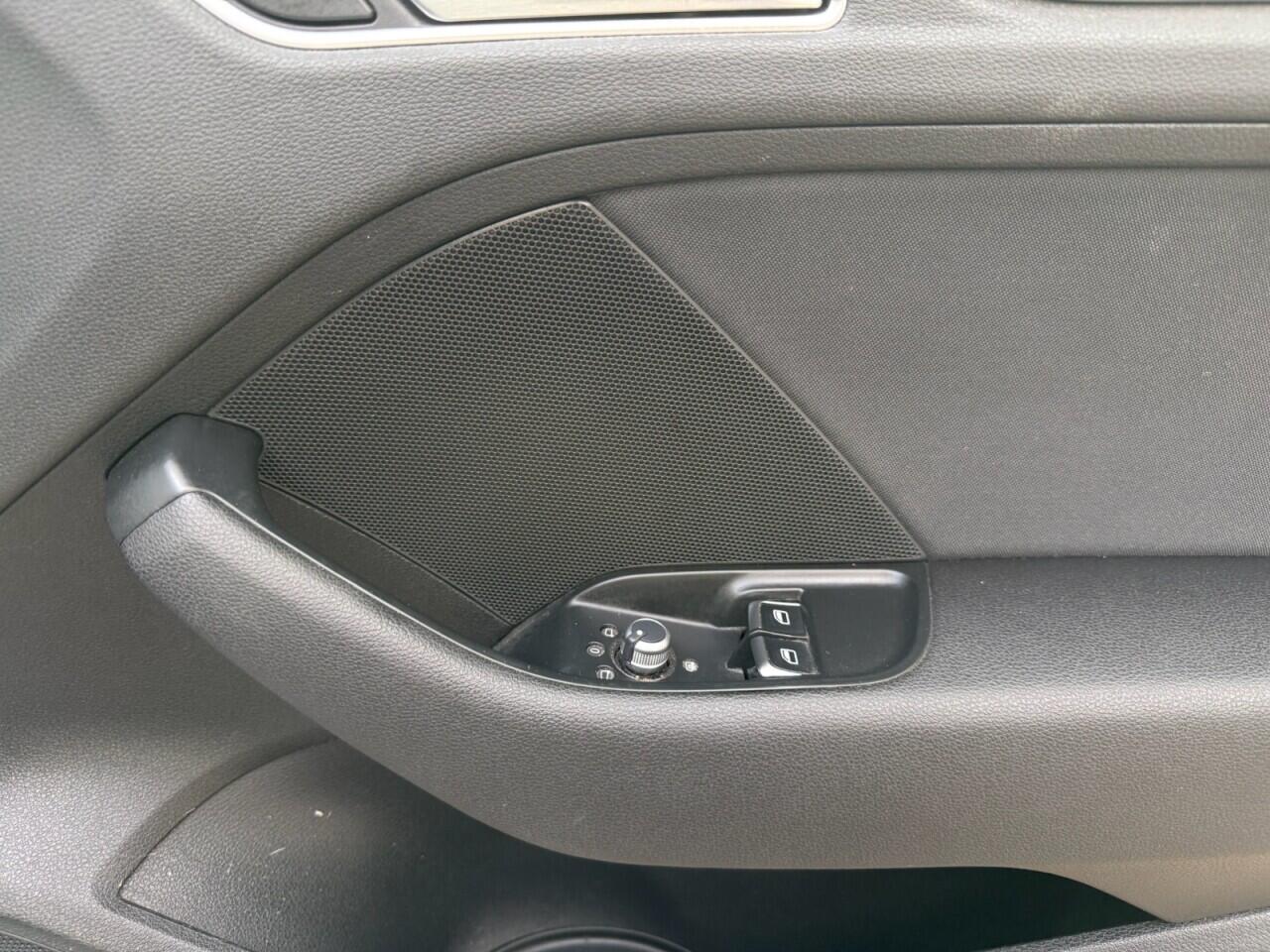 Audi A3 view 26