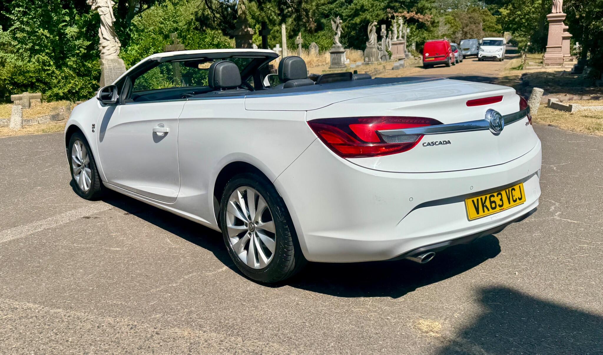 Vauxhall Cascada view 14