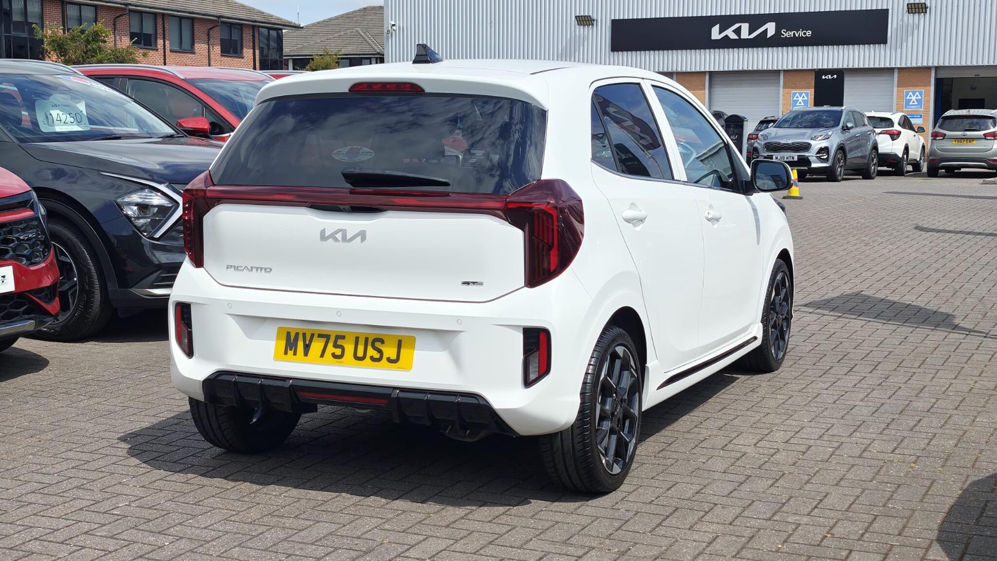 Kia Picanto view 5
