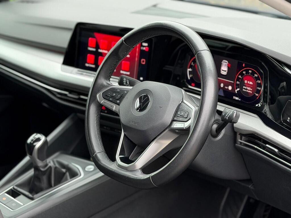 Volkswagen Golf view 12