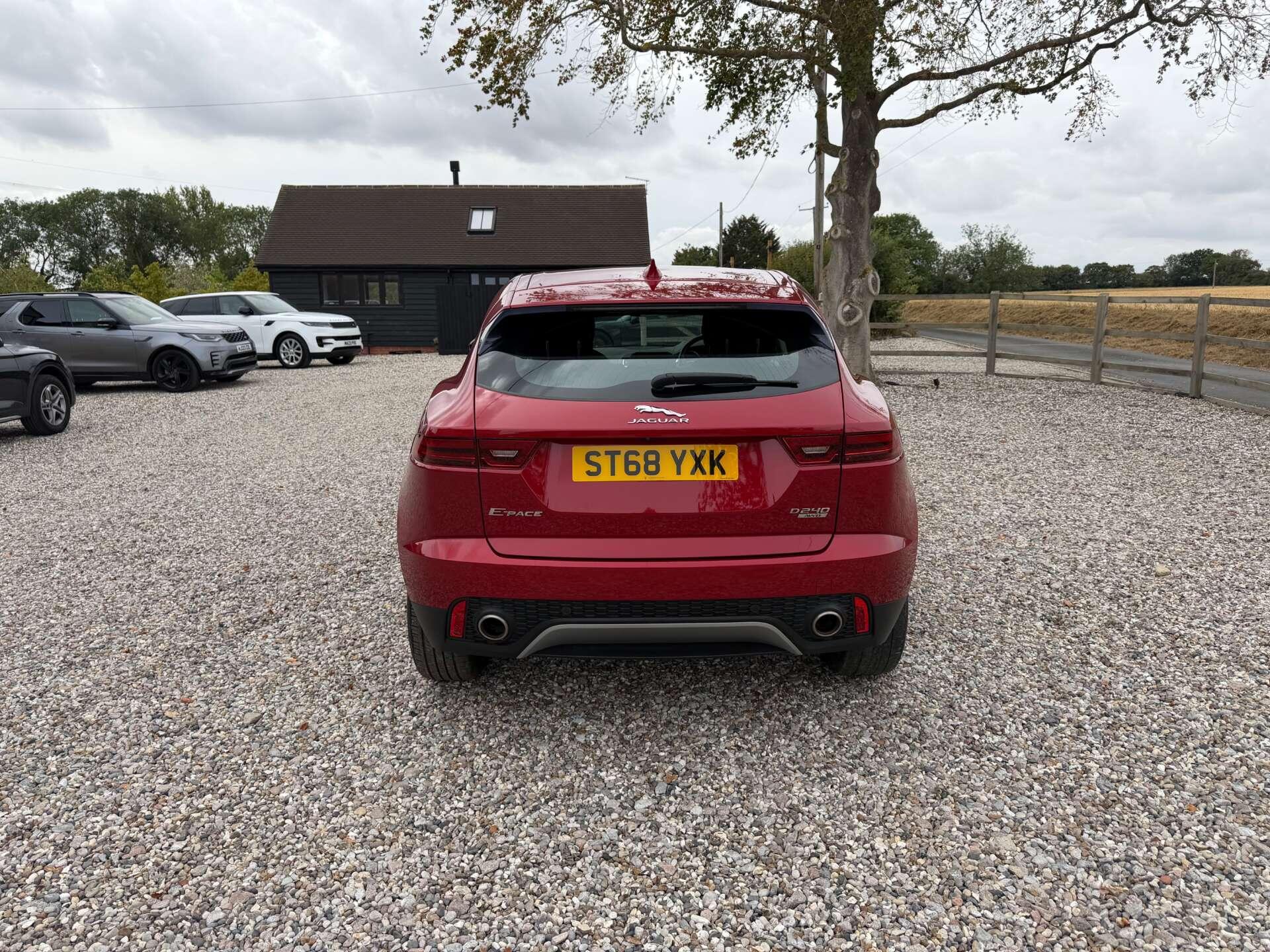 Jaguar E-Pace view 7