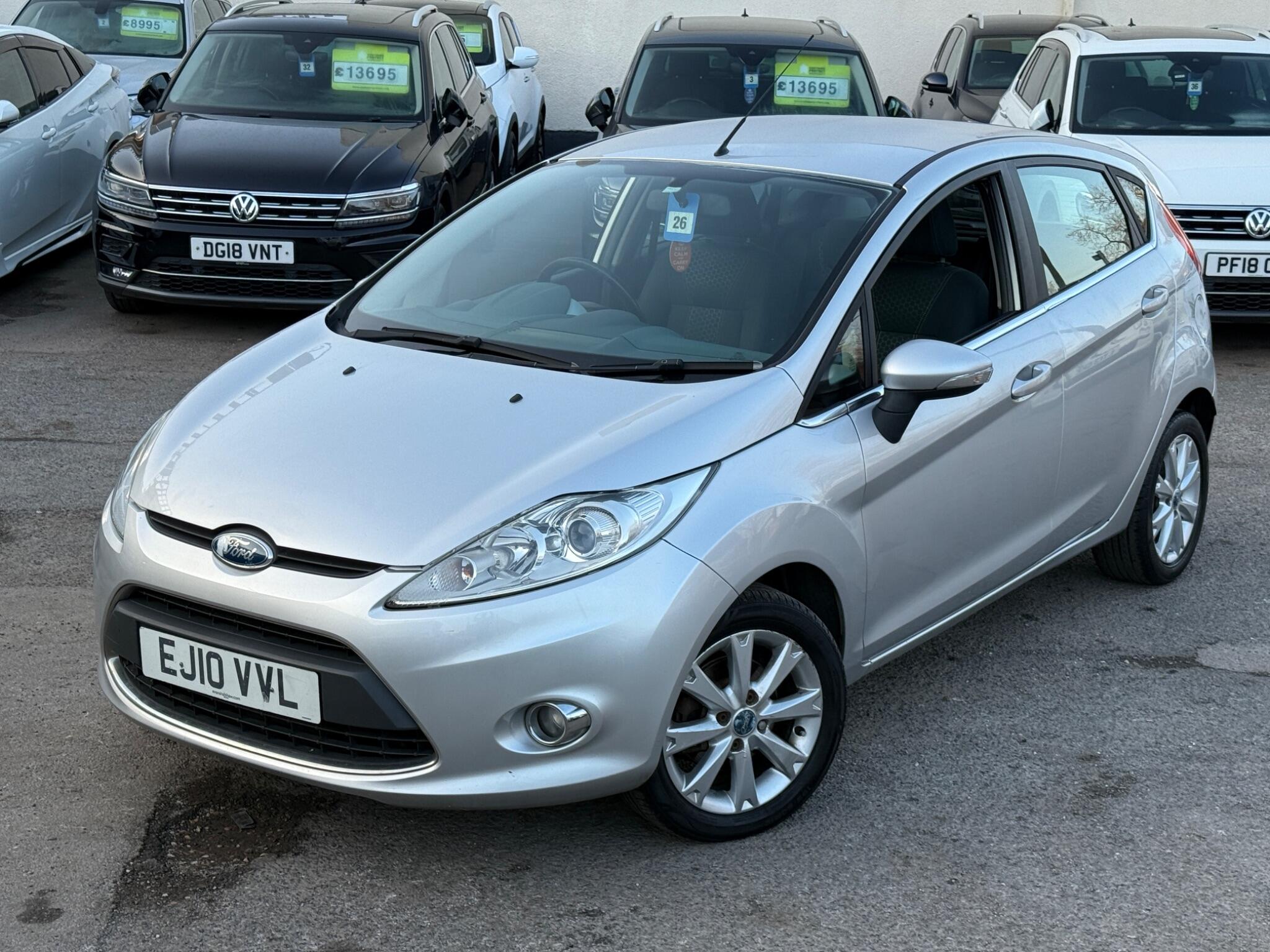 Ford Fiesta - Image 10