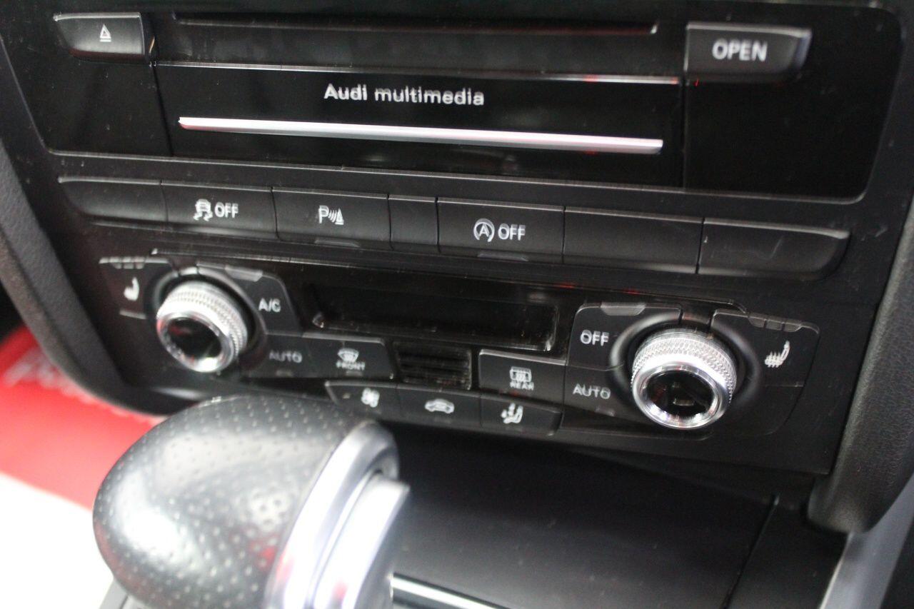 Audi A4 view 43