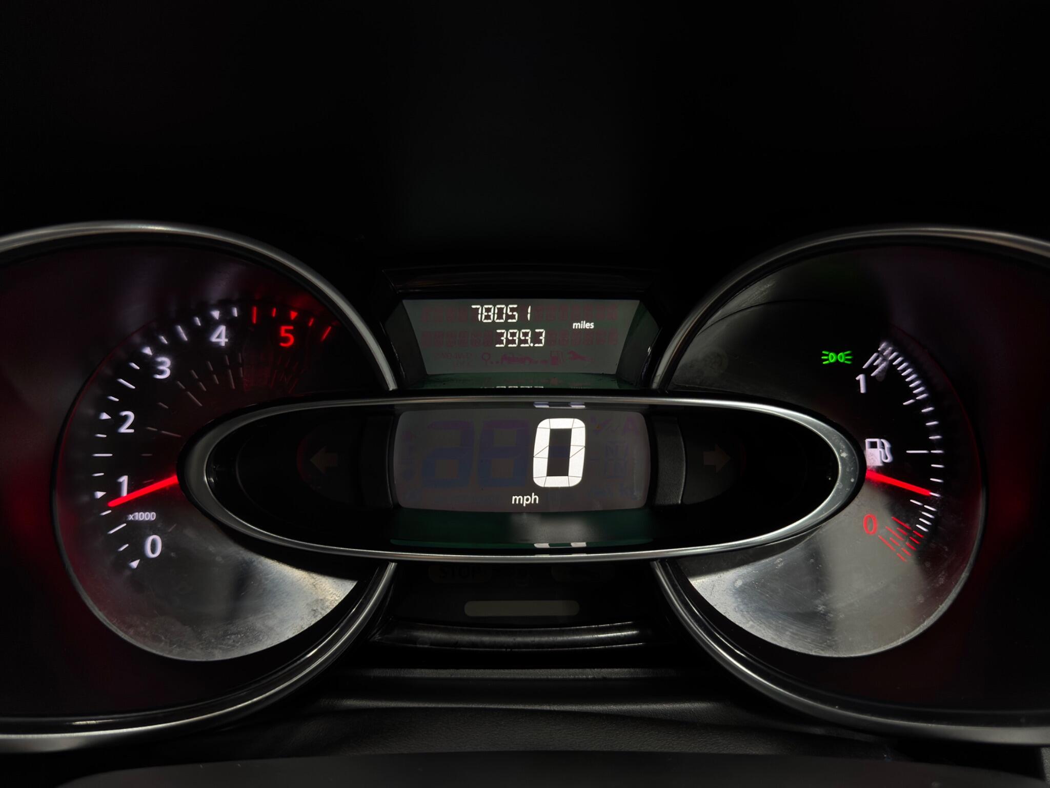Renault Clio view 22