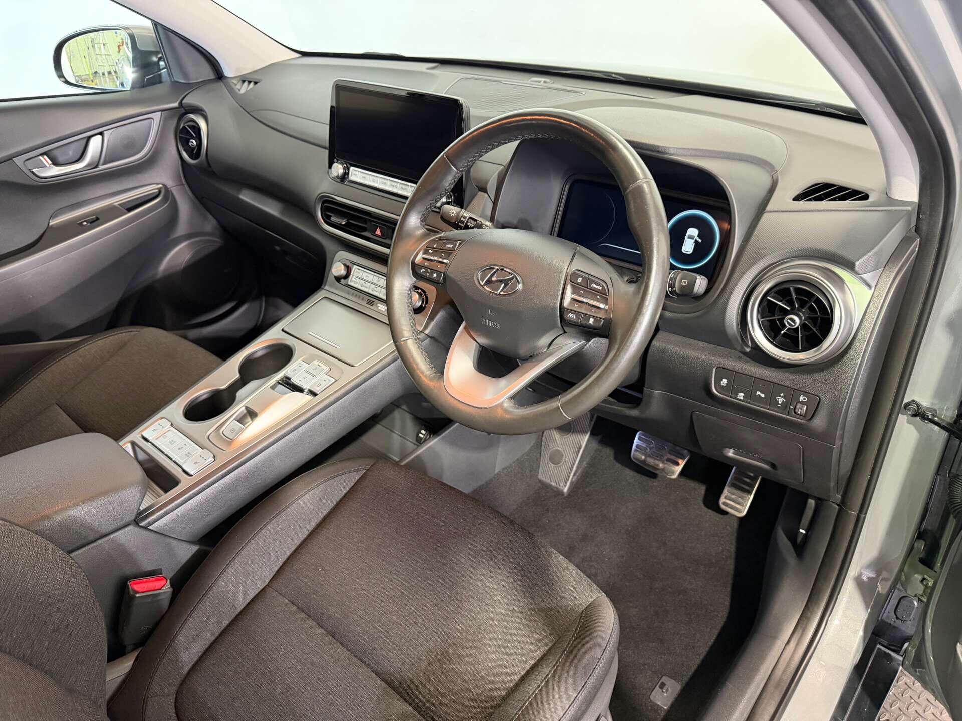 Hyundai Kona view 18