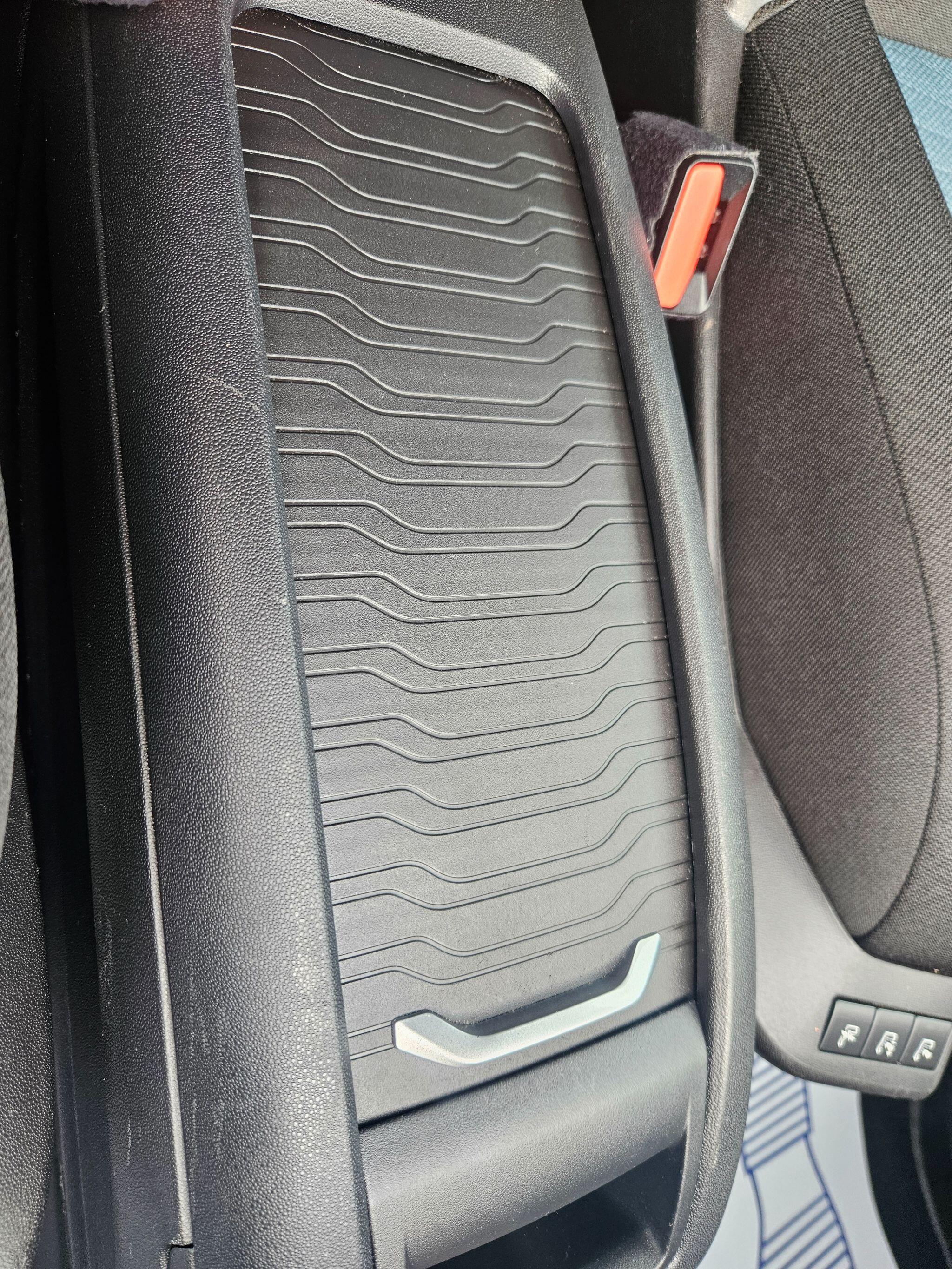 2019 Citroen Grand C4 SpaceTourer image 40