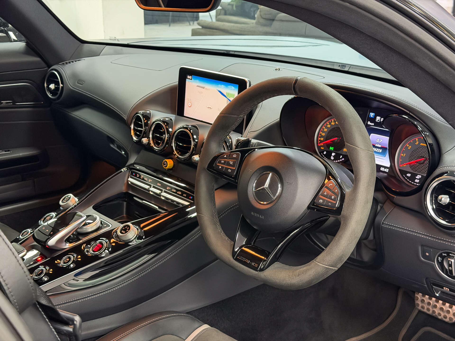 Mercedes-Benz Amg GT view 36