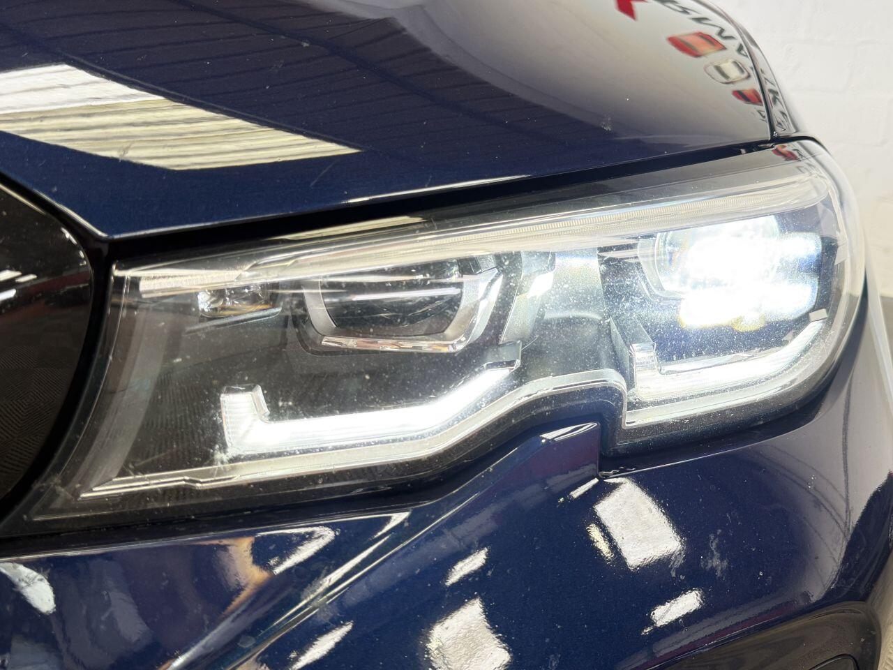 BMW 3 Series view 26