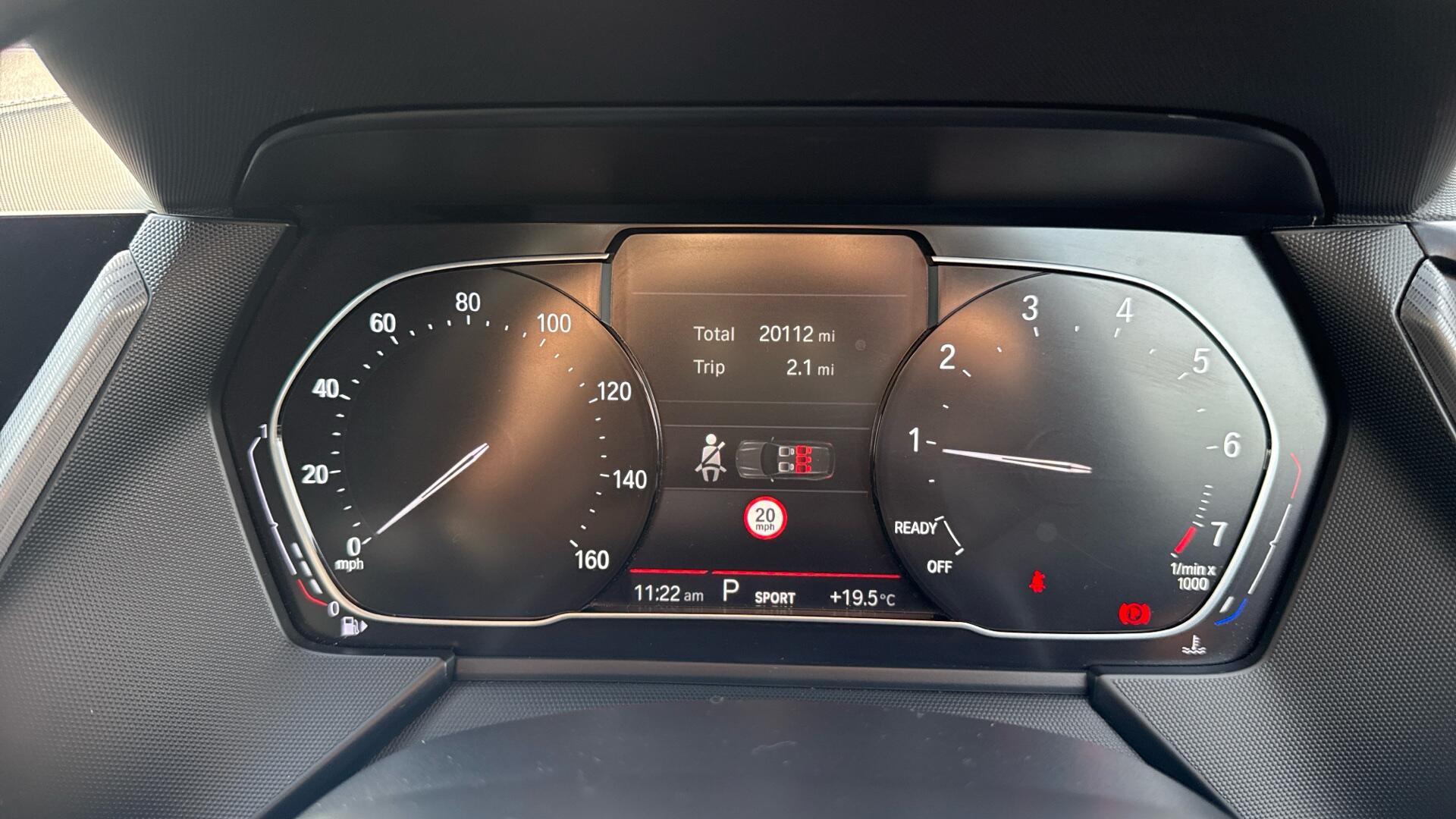 BMW 1 Series view 9