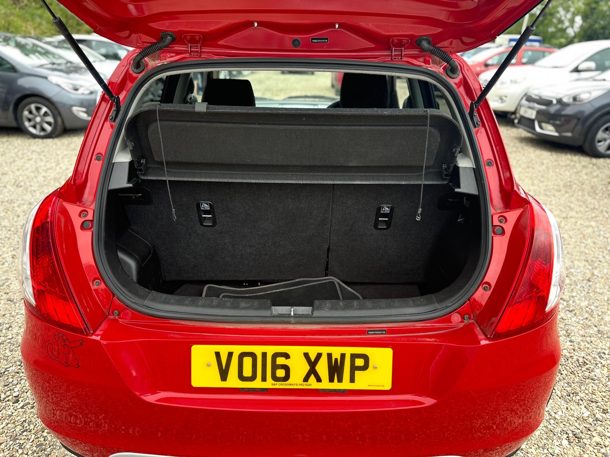 Suzuki Swift view 15