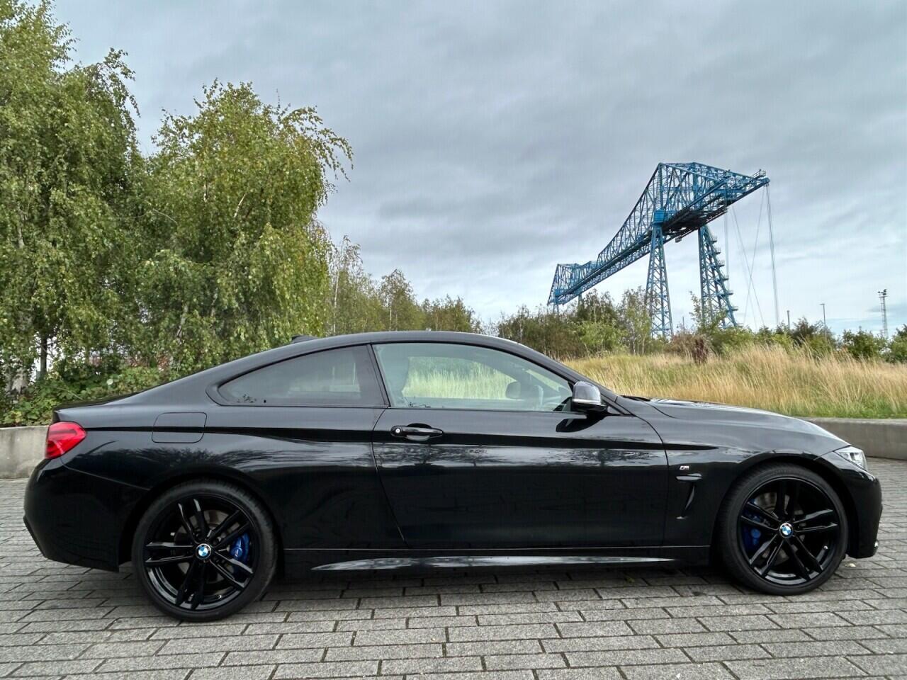 BMW 4 Series view 2