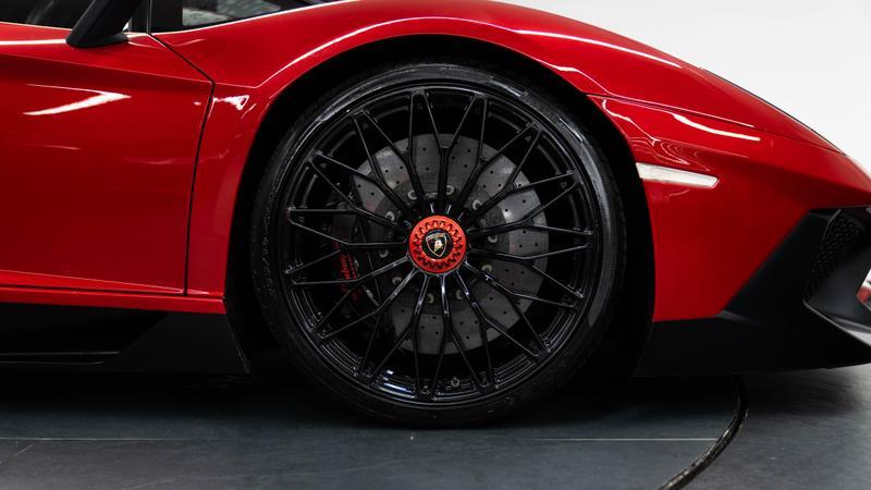 Lamborghini Aventador view 18