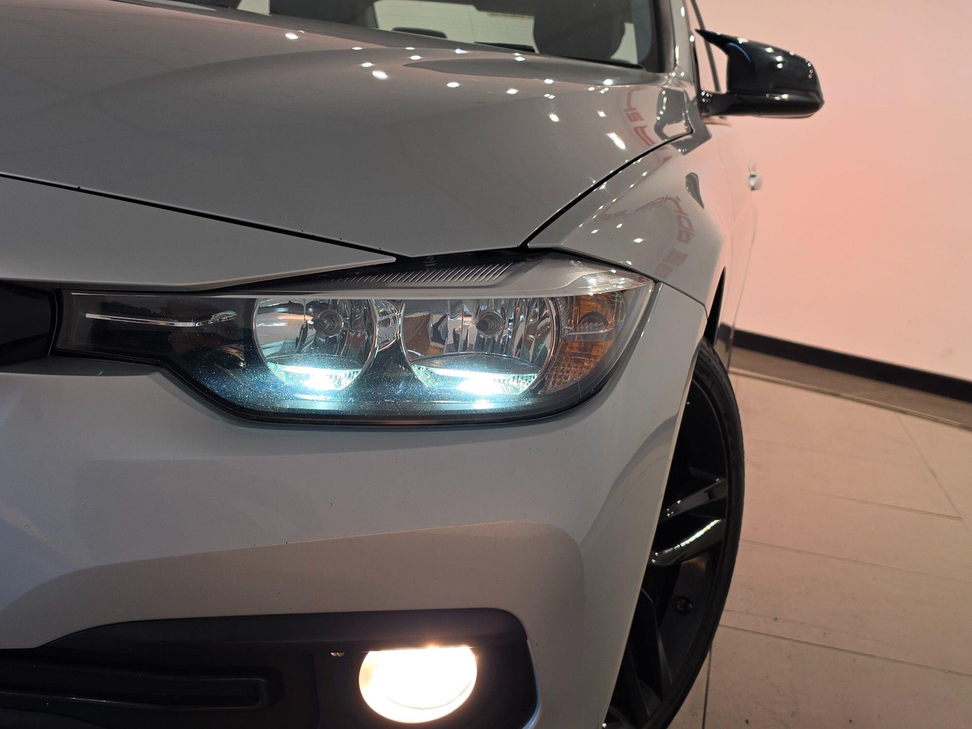 BMW 3 Series view 30
